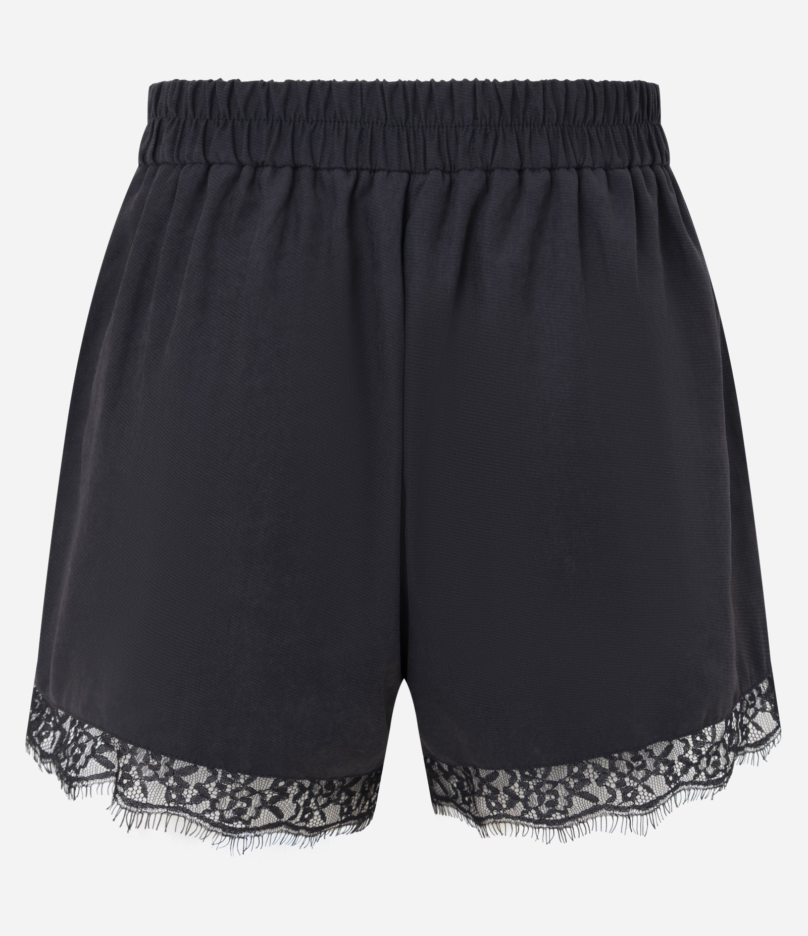 Short com Renda na Barra Preto 7