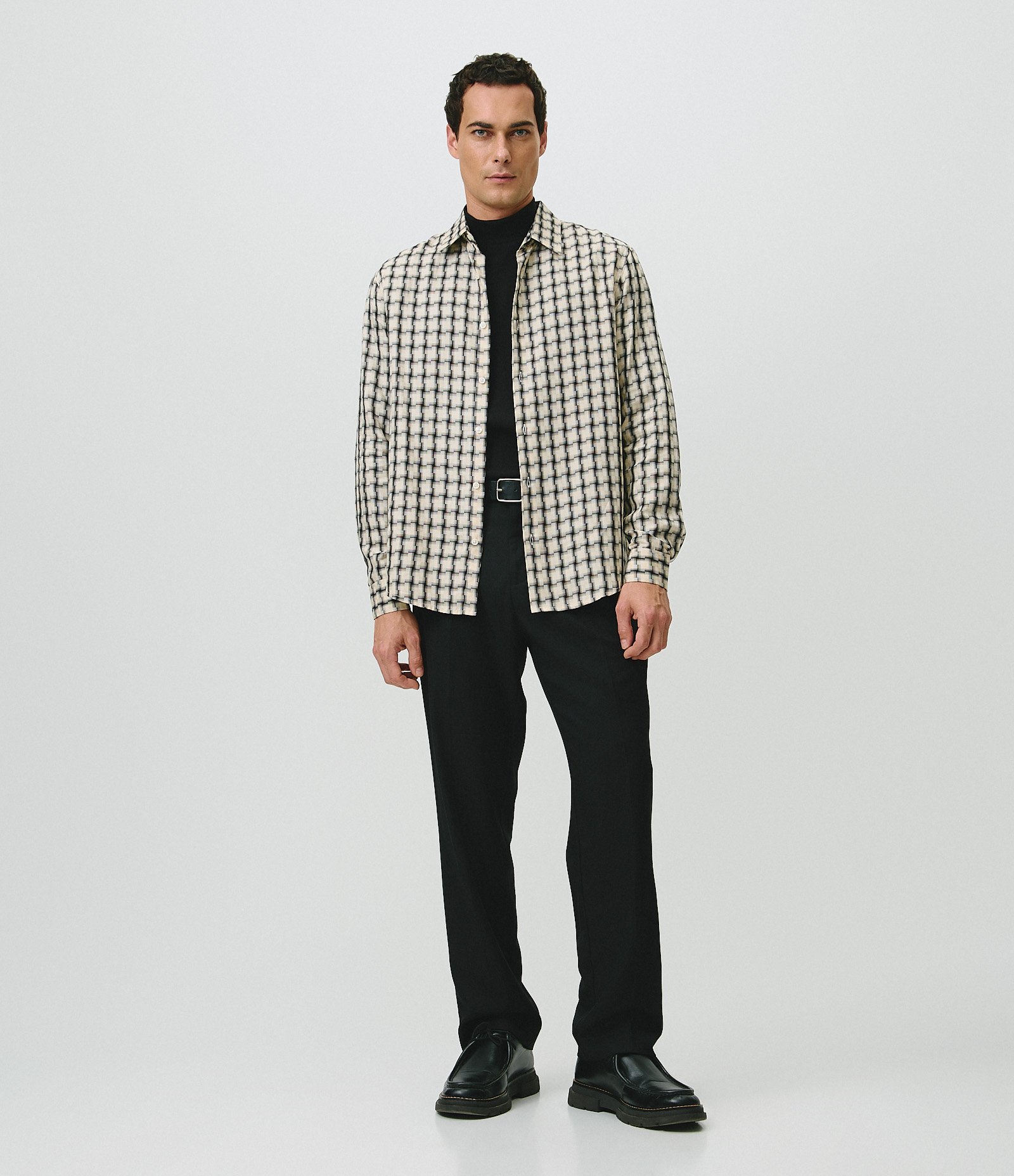 Camisa Xadrez Comfort Viscose Manga Longa Bege 3