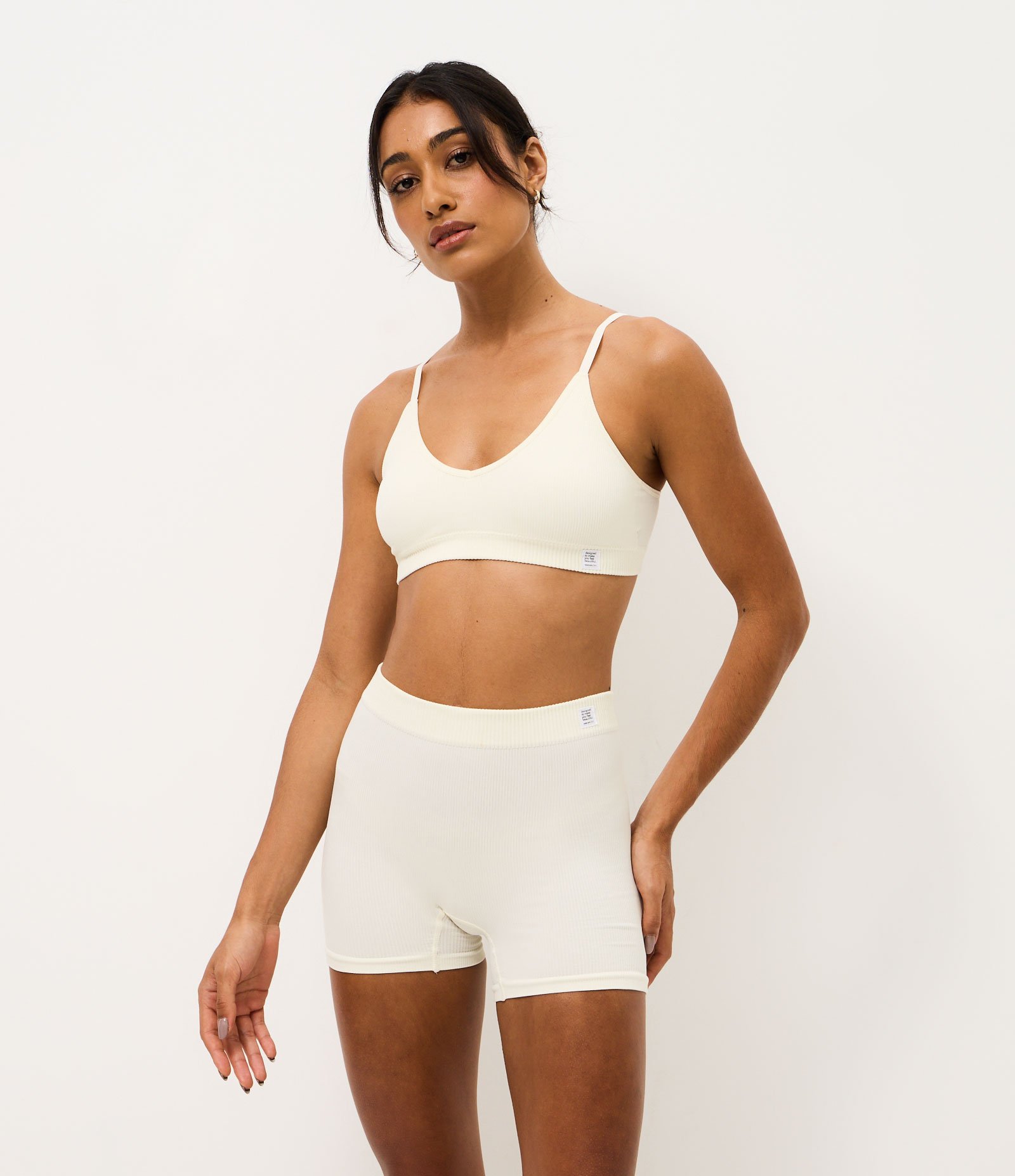 Kit 02 Calcinhas Boyshort em Poliamida Seamless Bege/Cinza 6