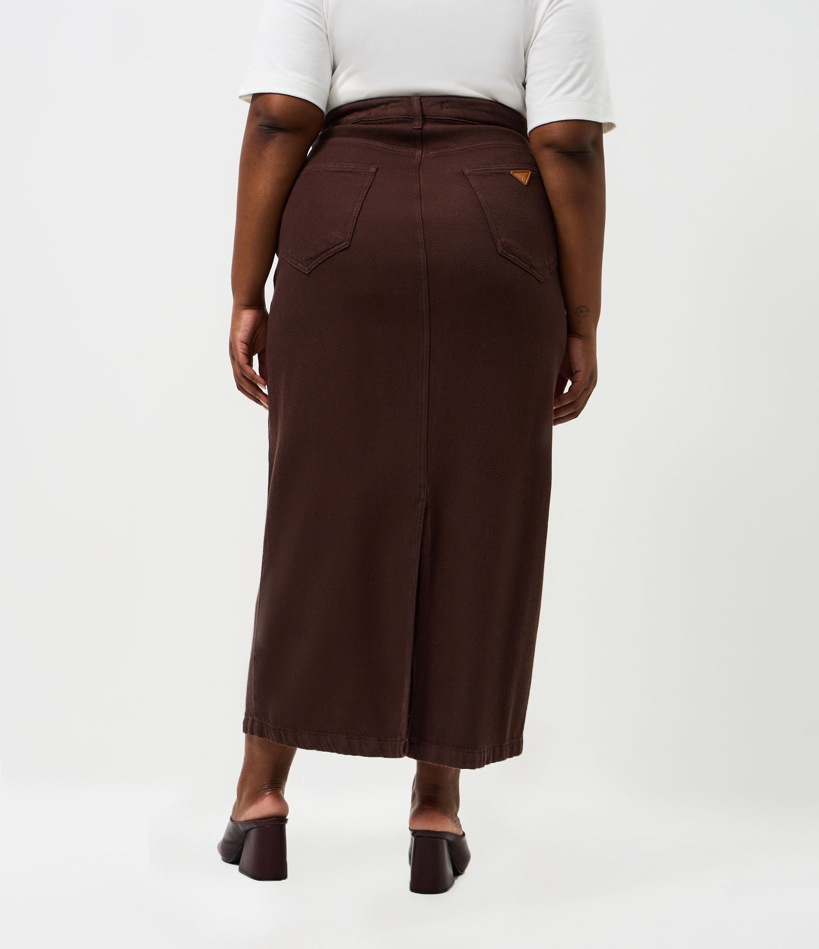Saia Midi Cotelê com Fenda Curve & Plus Size Marrom 4