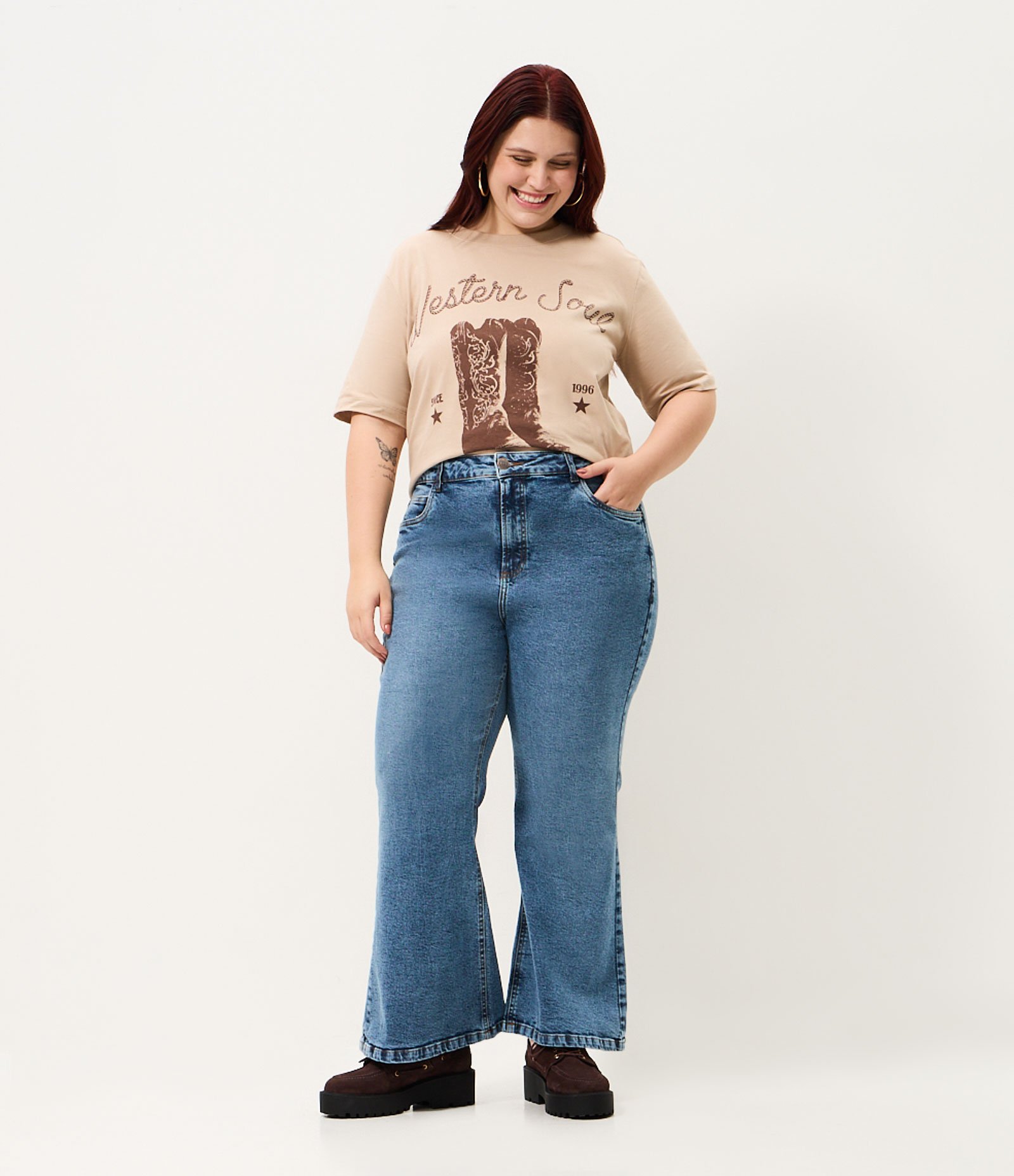 Calça Jeans Cropped Flare Curve & Plus Size Azul 1