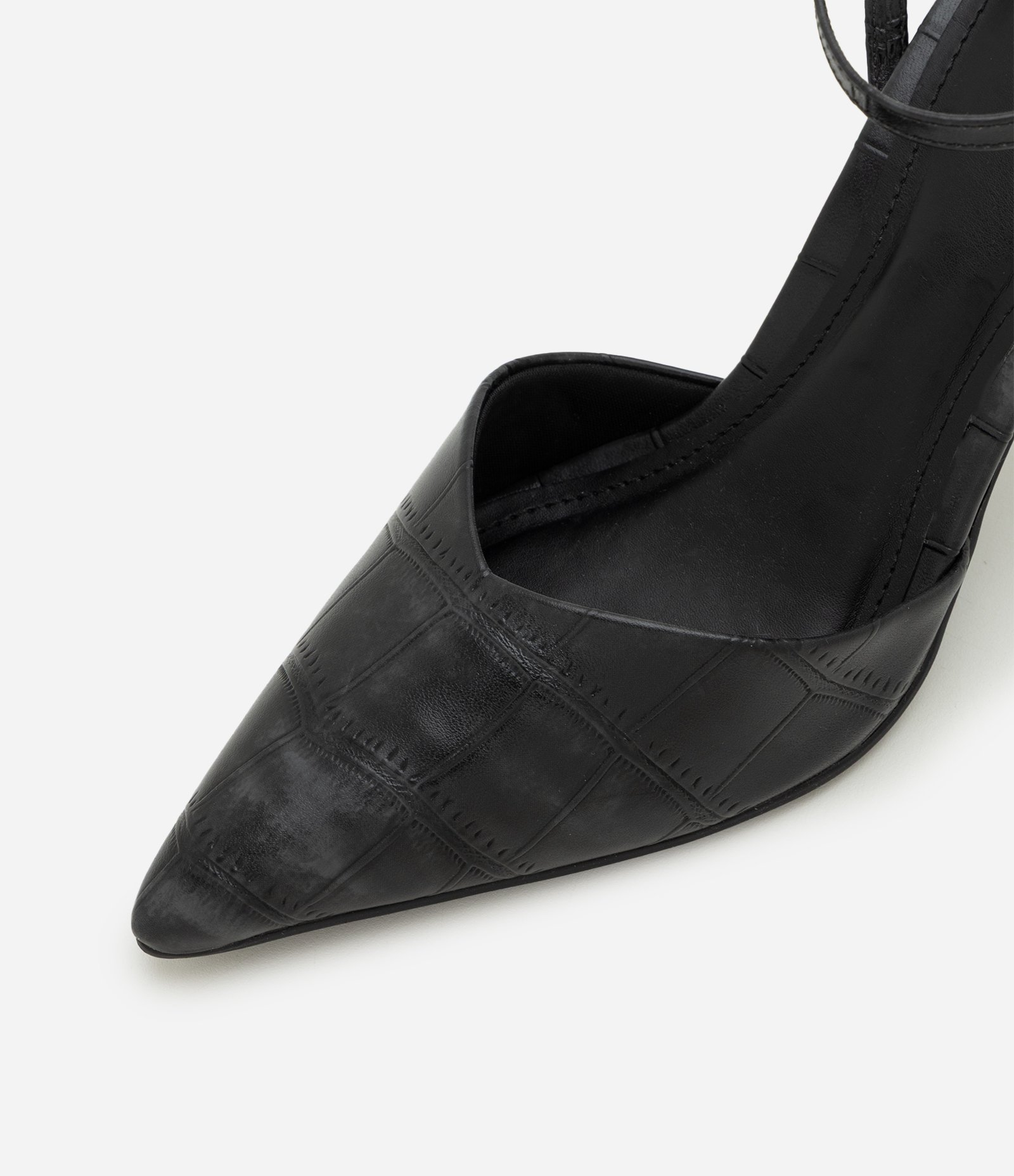 Sapato Slingback em PU com Recorte em V Preto 5