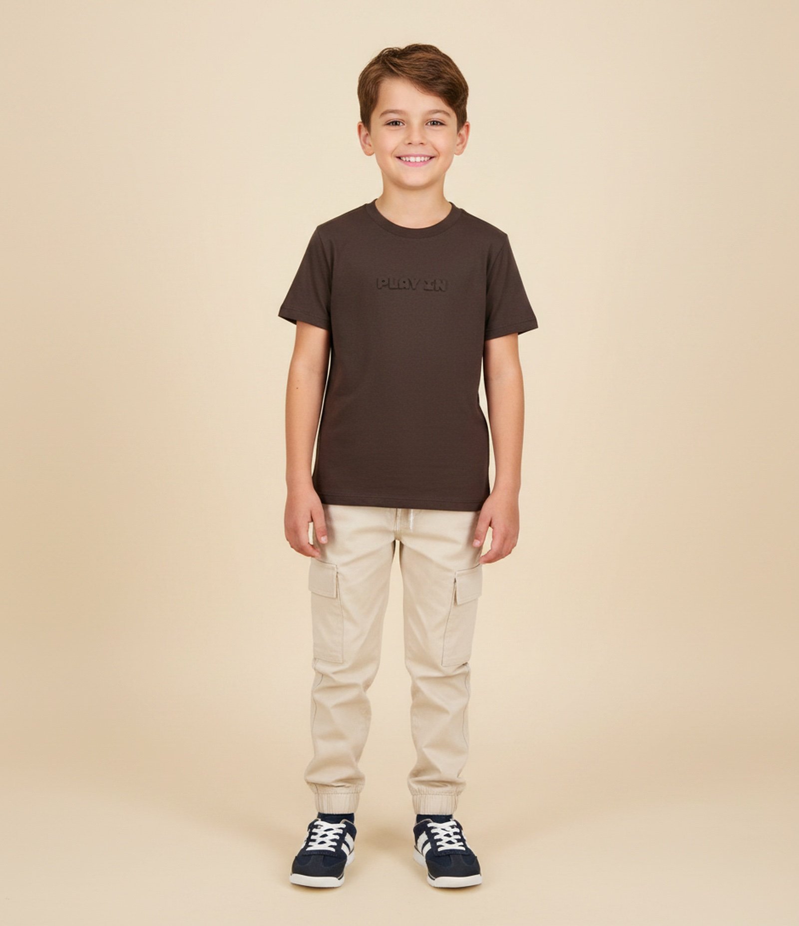 Camiseta Infantil em Algodão com Lettering Embossed – Tam 5 a 14 Anos Marrom 1