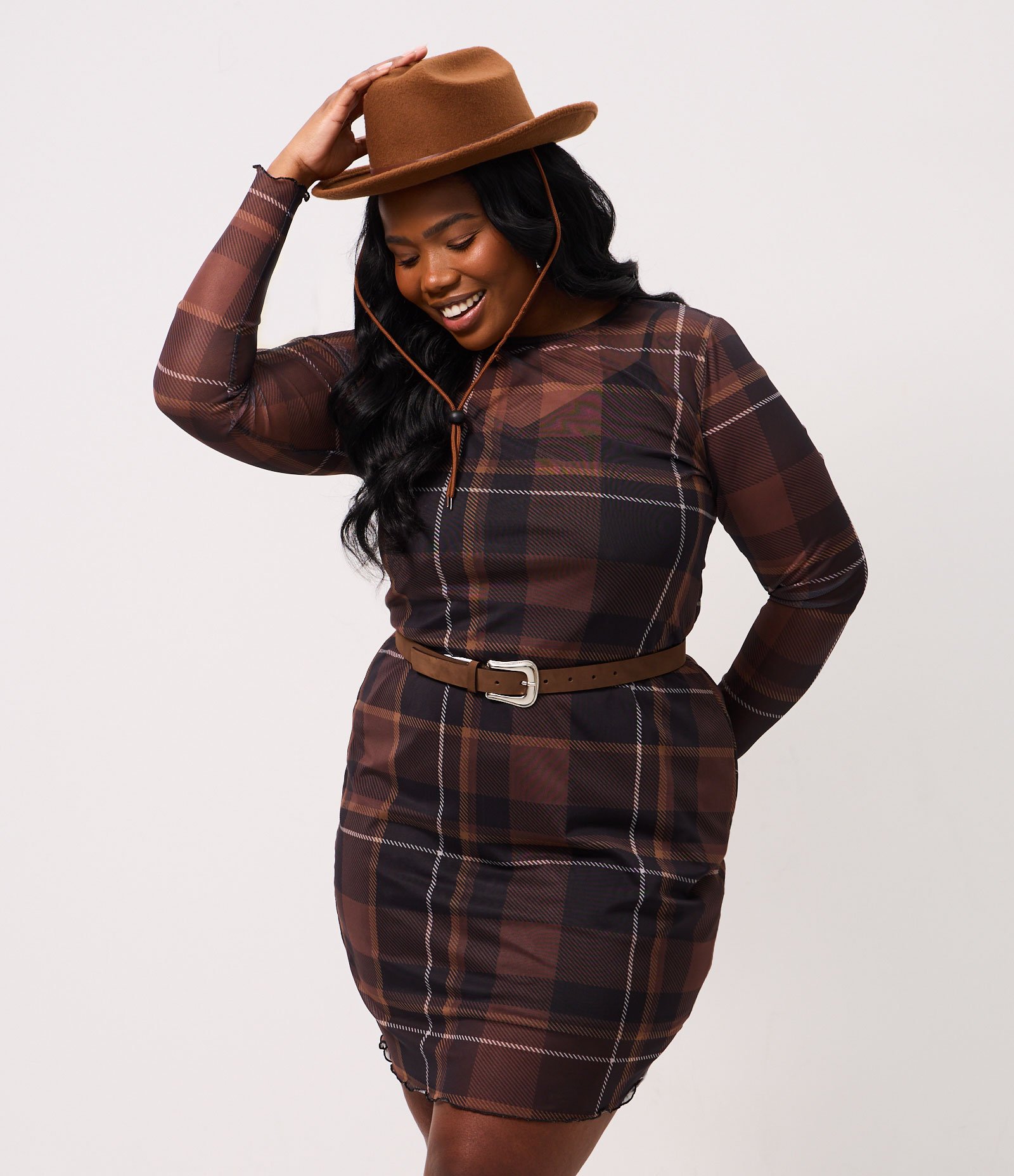 Vestido Curto em Tule Xadrez com Anágua Curve & Plus Size Preto 1