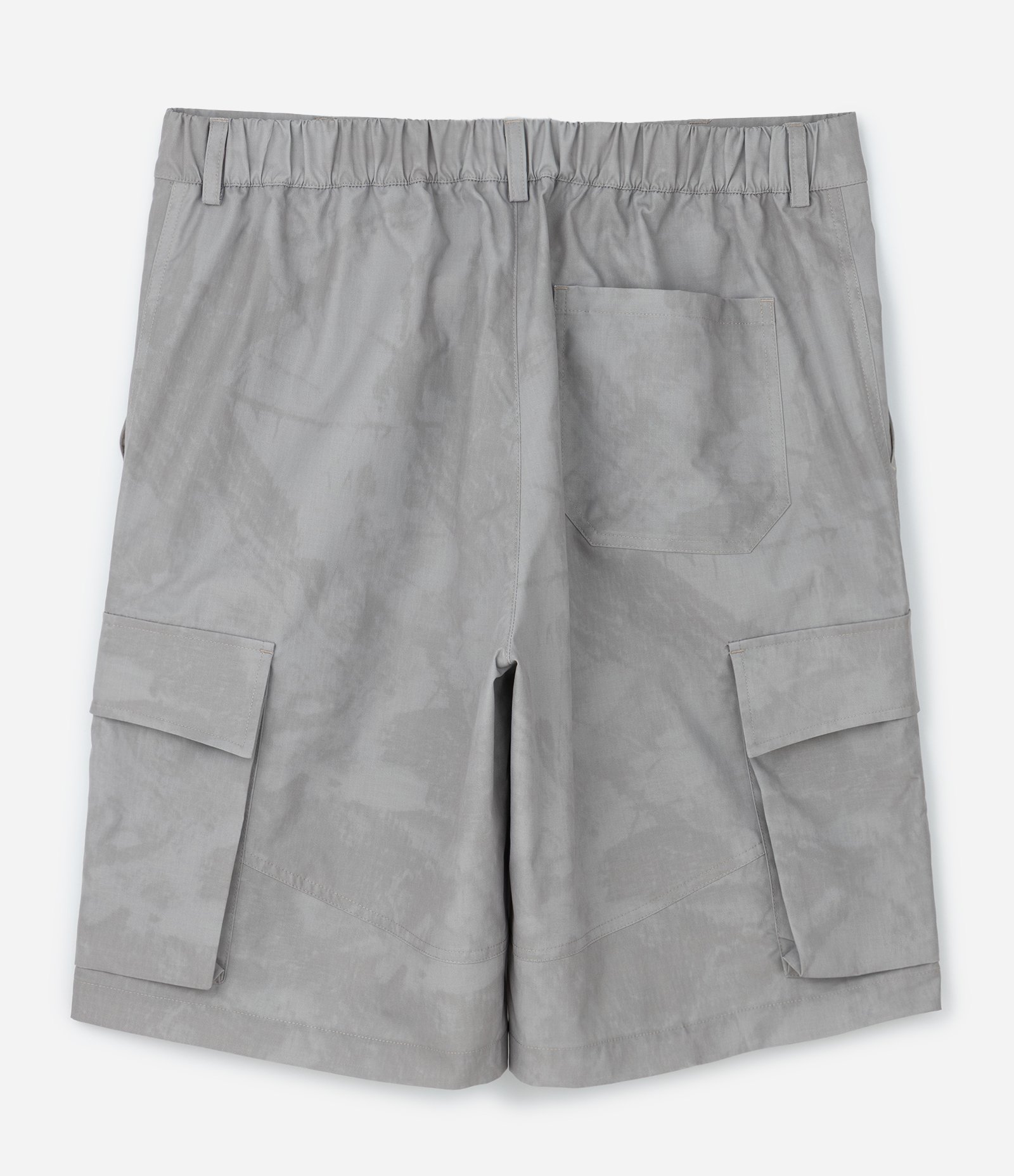 Bermuda Baggy Tecnológica Marmorizada com Bolsos Cargo Cinza 6