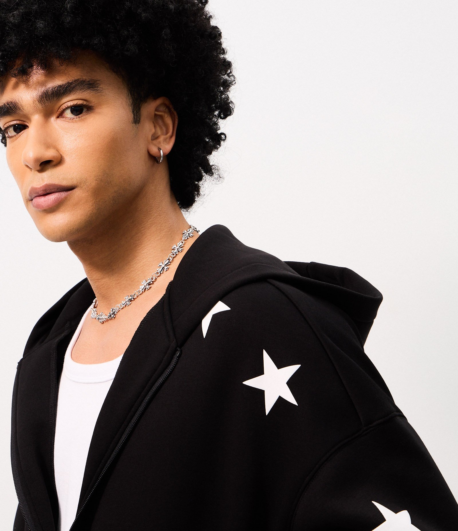Blusão Masculino Moletom Boxy com Estrelas nas Mangas Preto 4