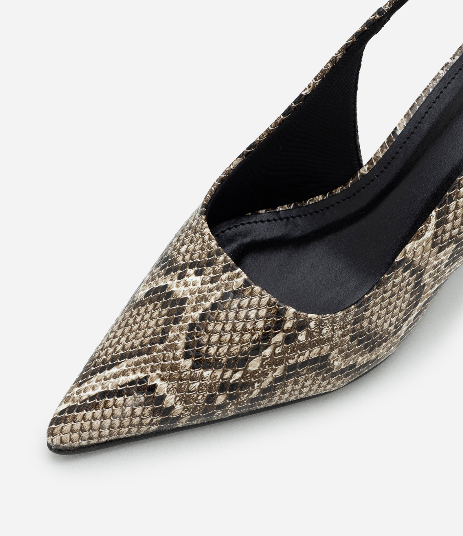 Sapato Slingback em PU com Estampa Animal Print Marrom 5