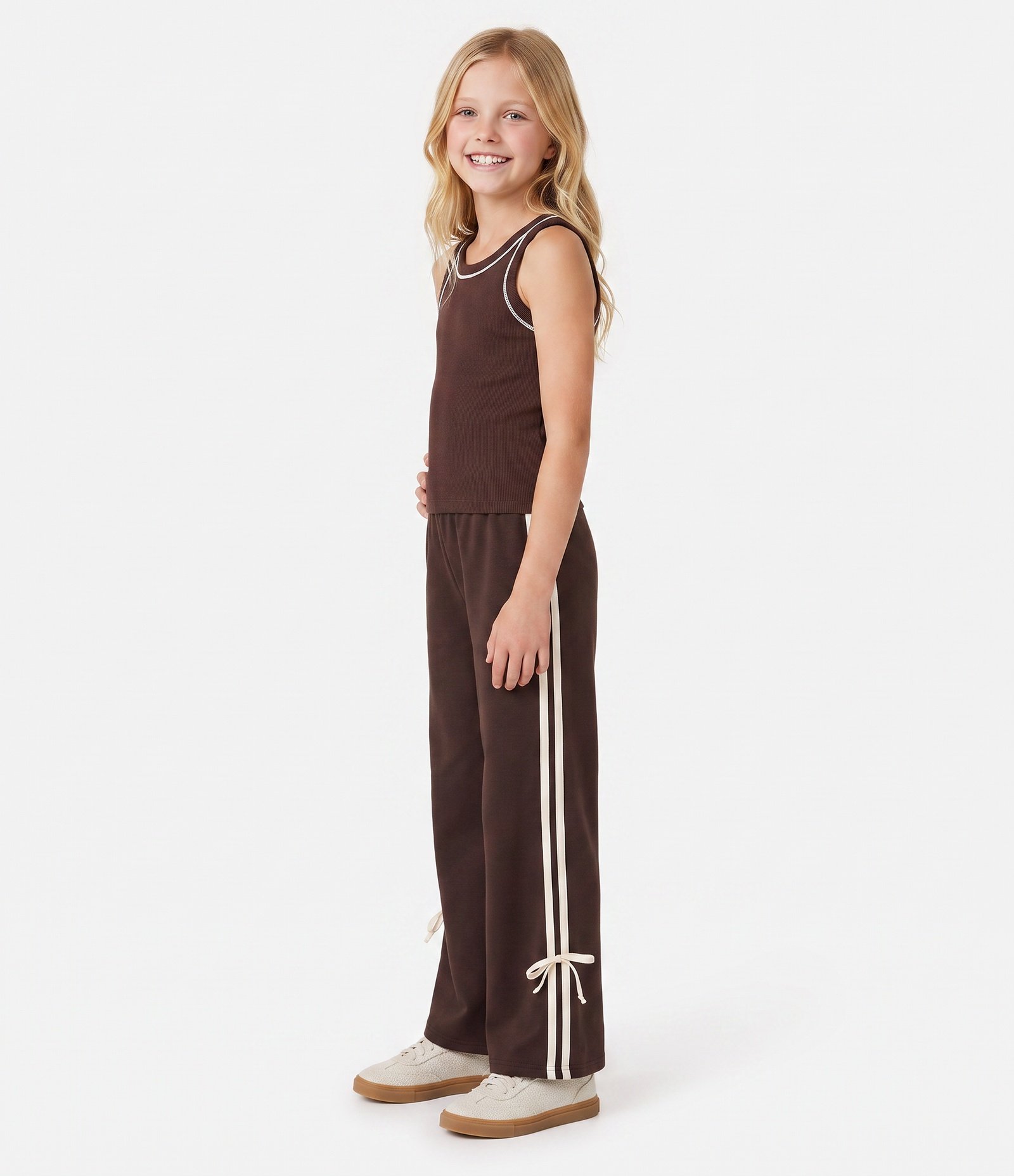 Calça Infantil Flare com Listra Lateral – Tam 5 a 14 Anos Marrom 2