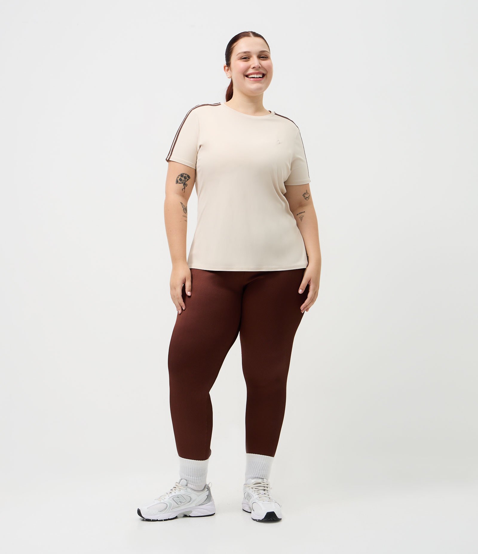 Camiseta Esportiva Tecnologia Dry Curve e Plus Size Bege 2