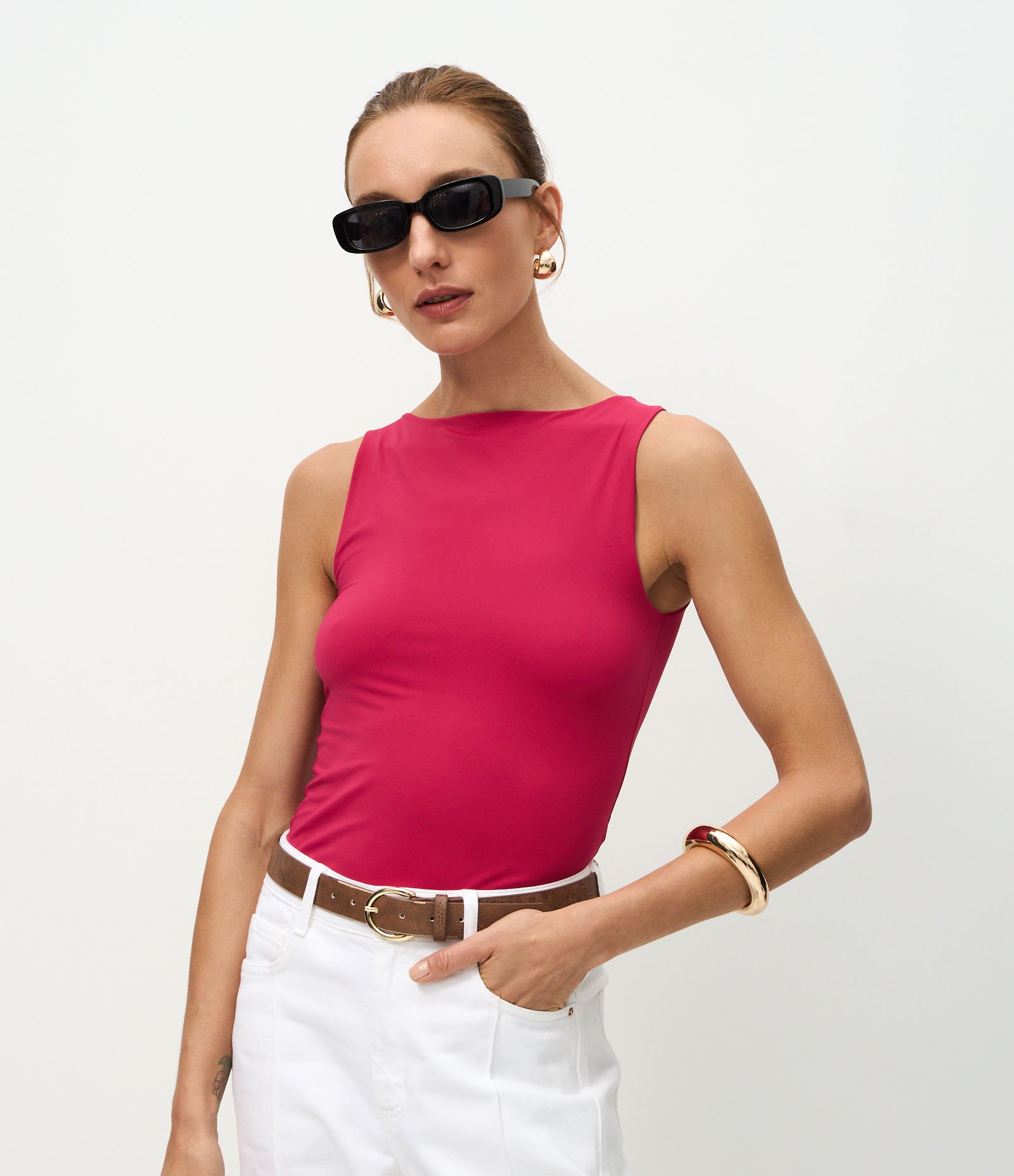 Blusa Regata com Gola Halter em Poliamida Rosa 1