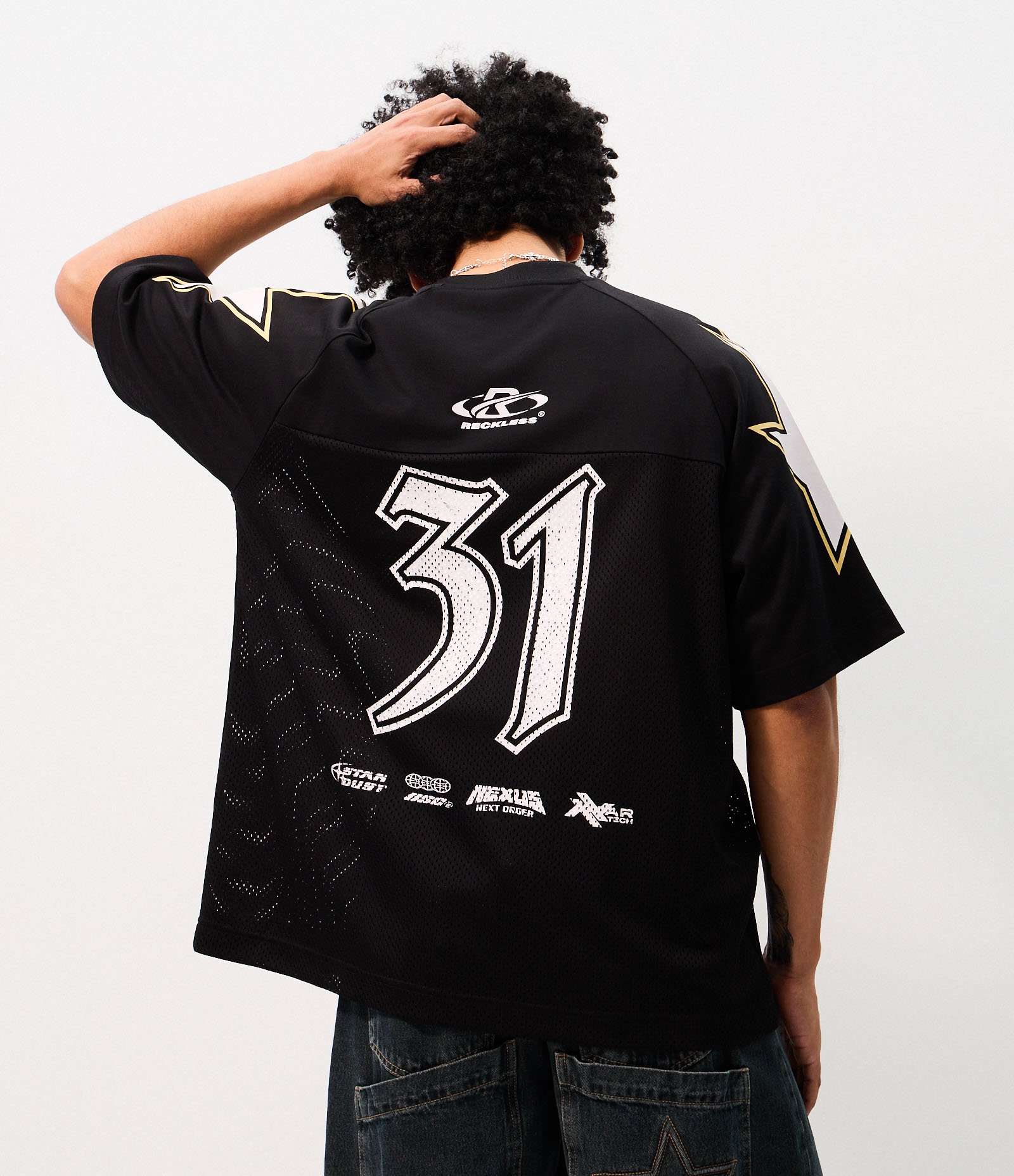 Camiseta Mesh Oversized com Estrelas nos Ombros Preto 3