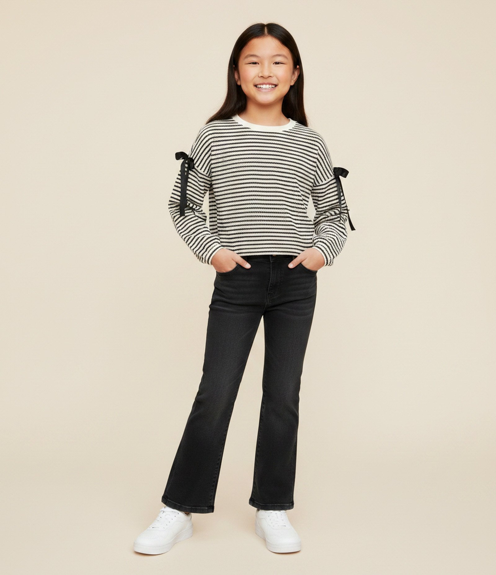 Calça Infantil Flare em Jeans com Cós Tradicional – Tam 5 a 14 Anos Preto 1