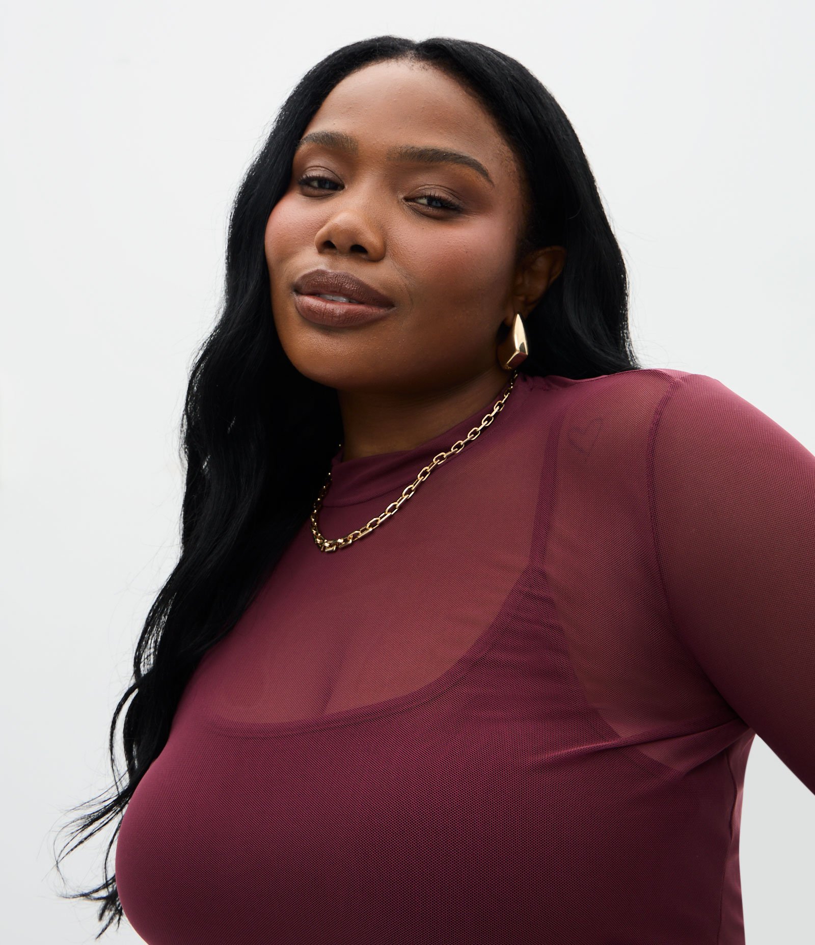 Blusa em Tule com Anágua e Golinha Curve & Plus Size Vinho 3