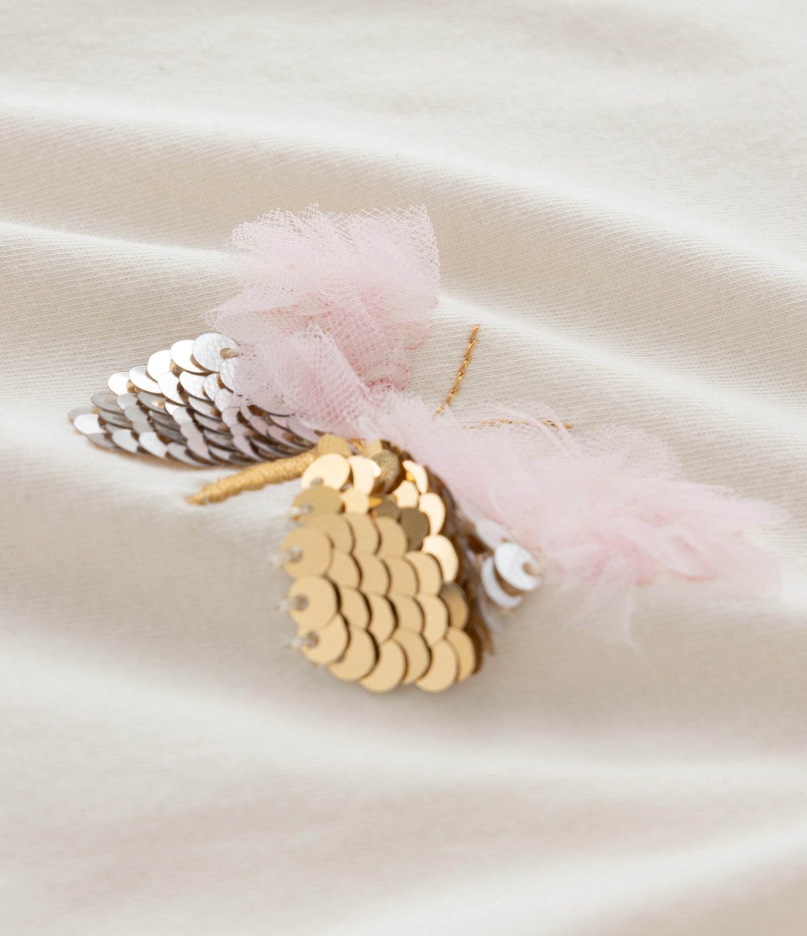 Blusa Infantil com Aplicação de Borboletas de Paetê – Tam 1 a 6 Anos Bege Claro 3