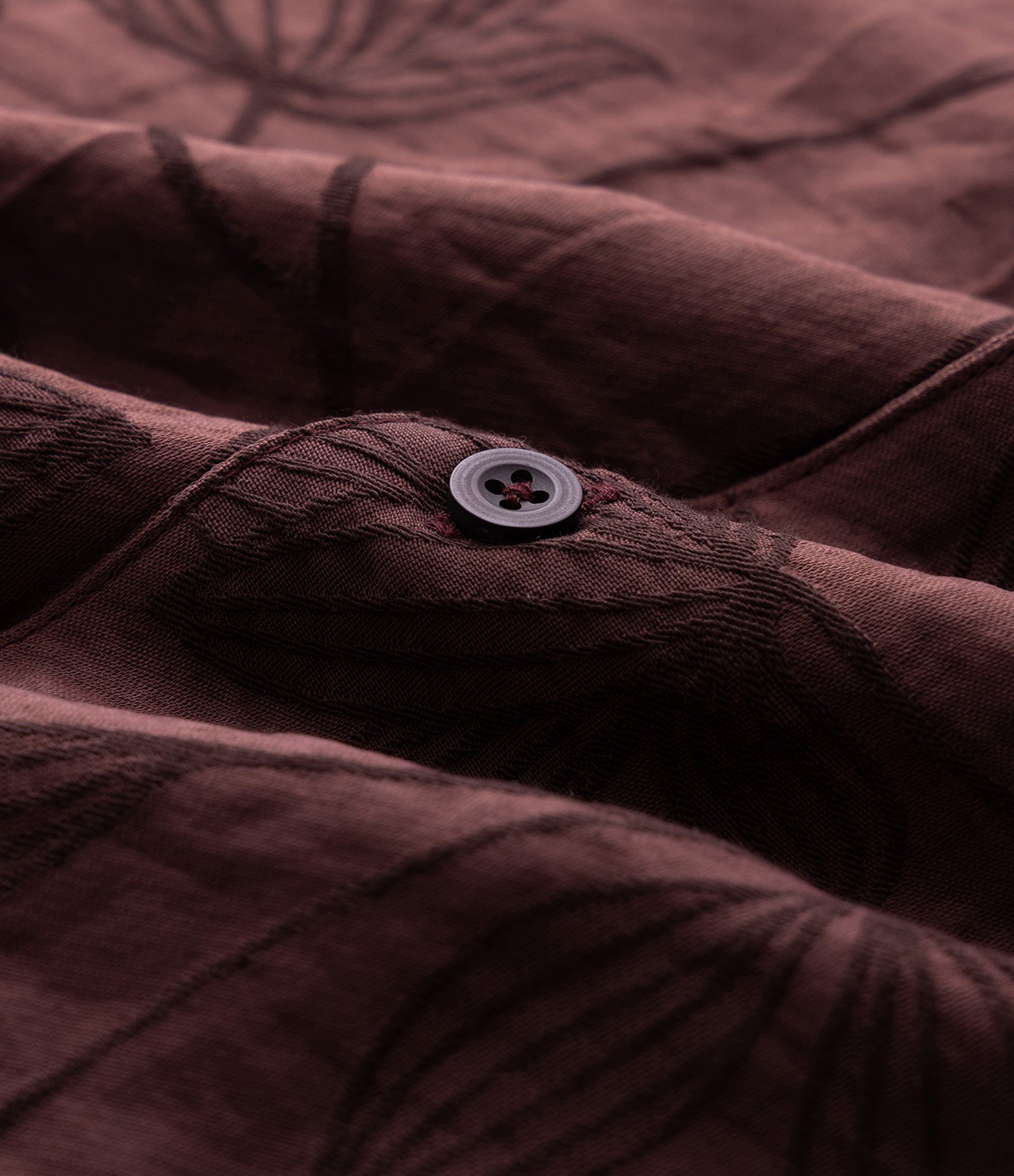 Camisa Manga Curta Jacquard Floral Boxy Marrom 8