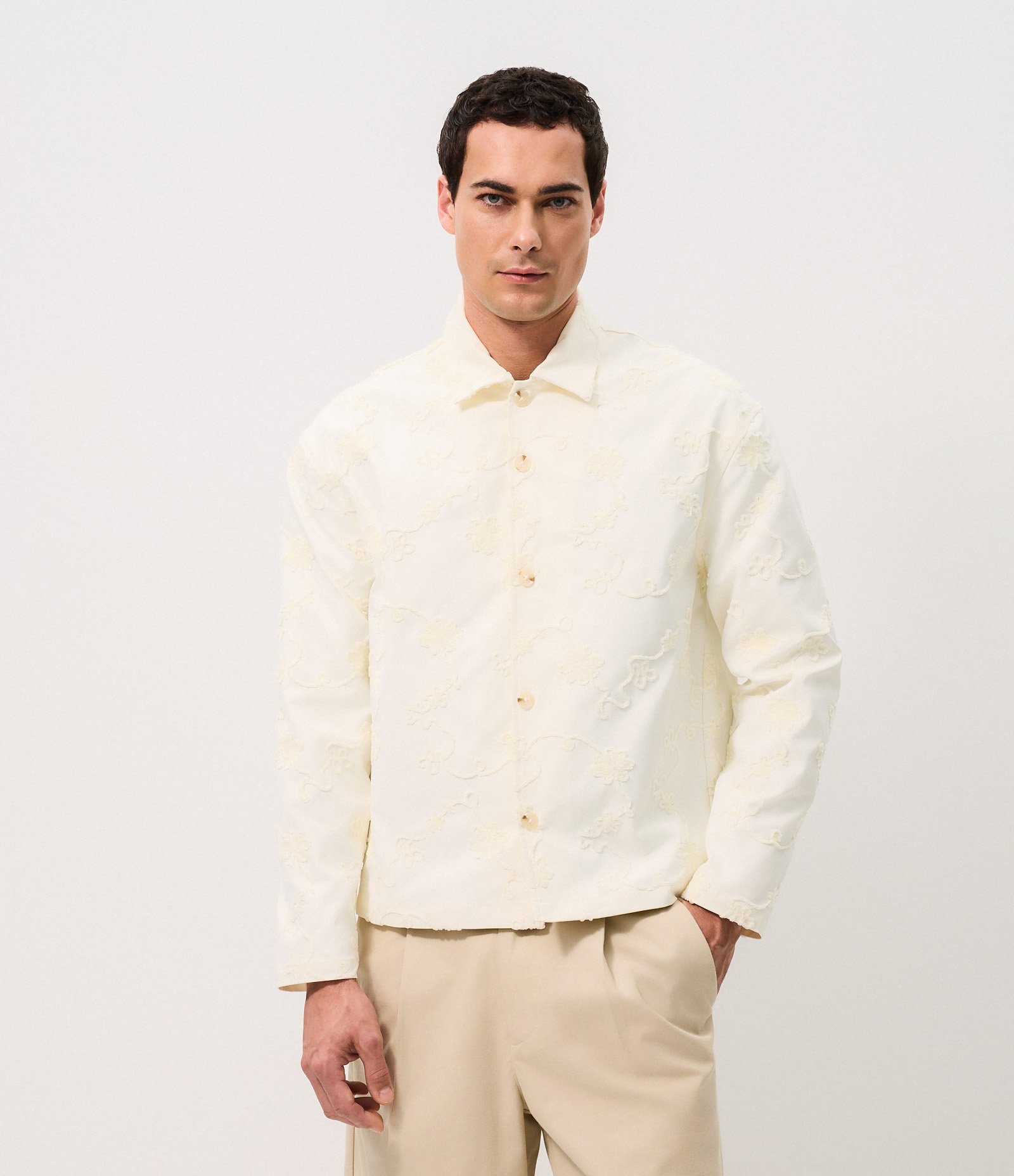 Camisa Boxy em Chenille com Bordado Floral Off White 4