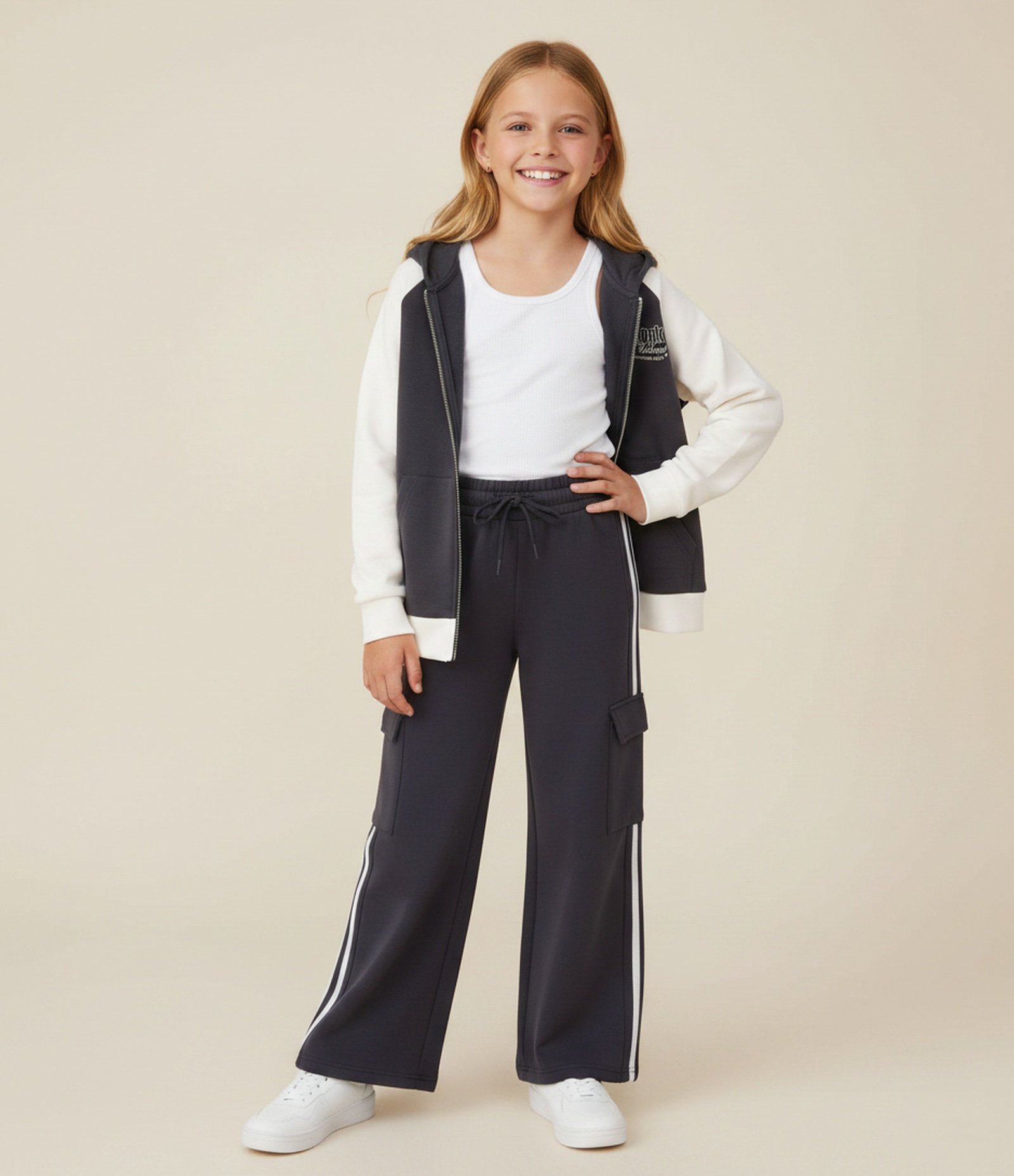 Calça Infantil Cargo com Listras Laterais – Tam 5 a 16 Anos Cinza Chumbo 1