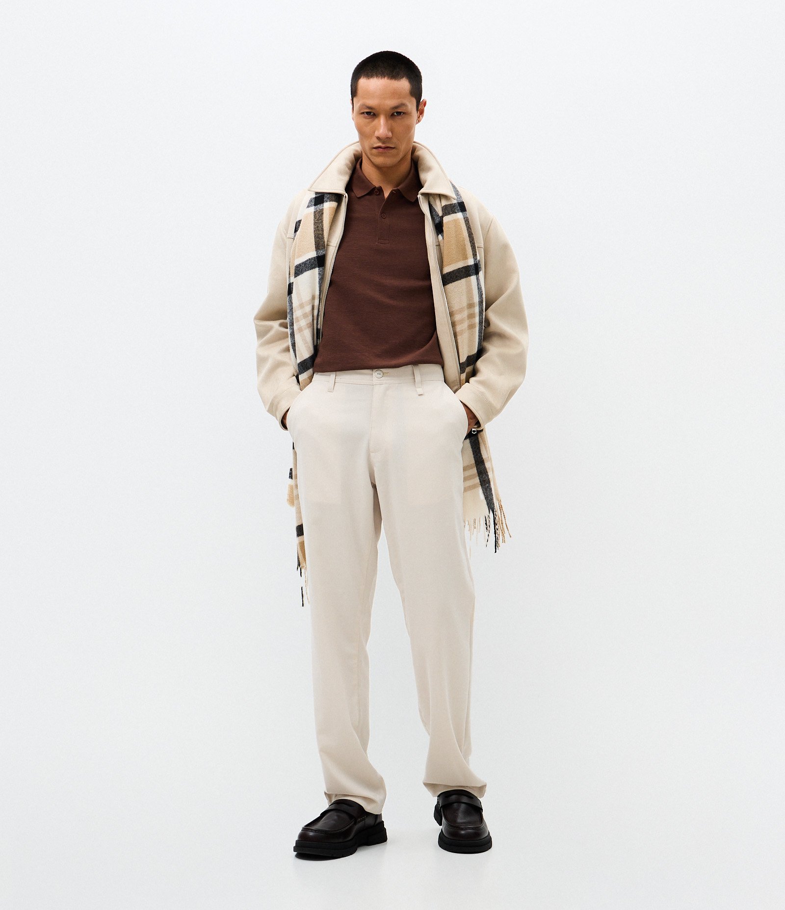 Camisa Polo Slim com Botões e Textura Canelada Marrom 2