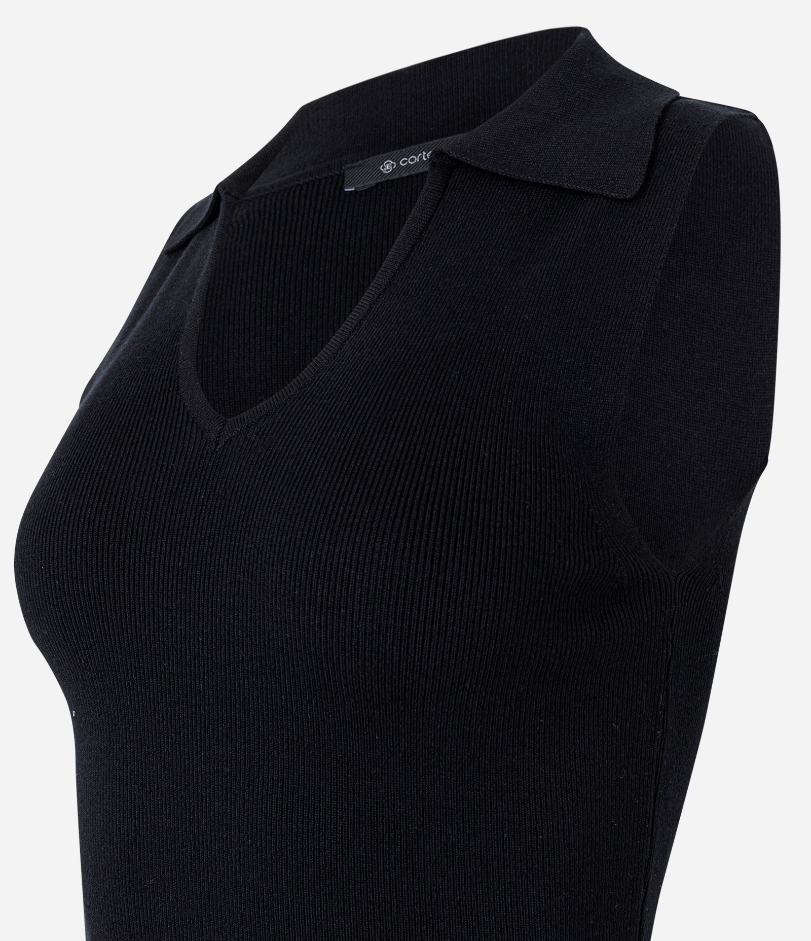Blusa em Tricô com Gola Polo Preto 8