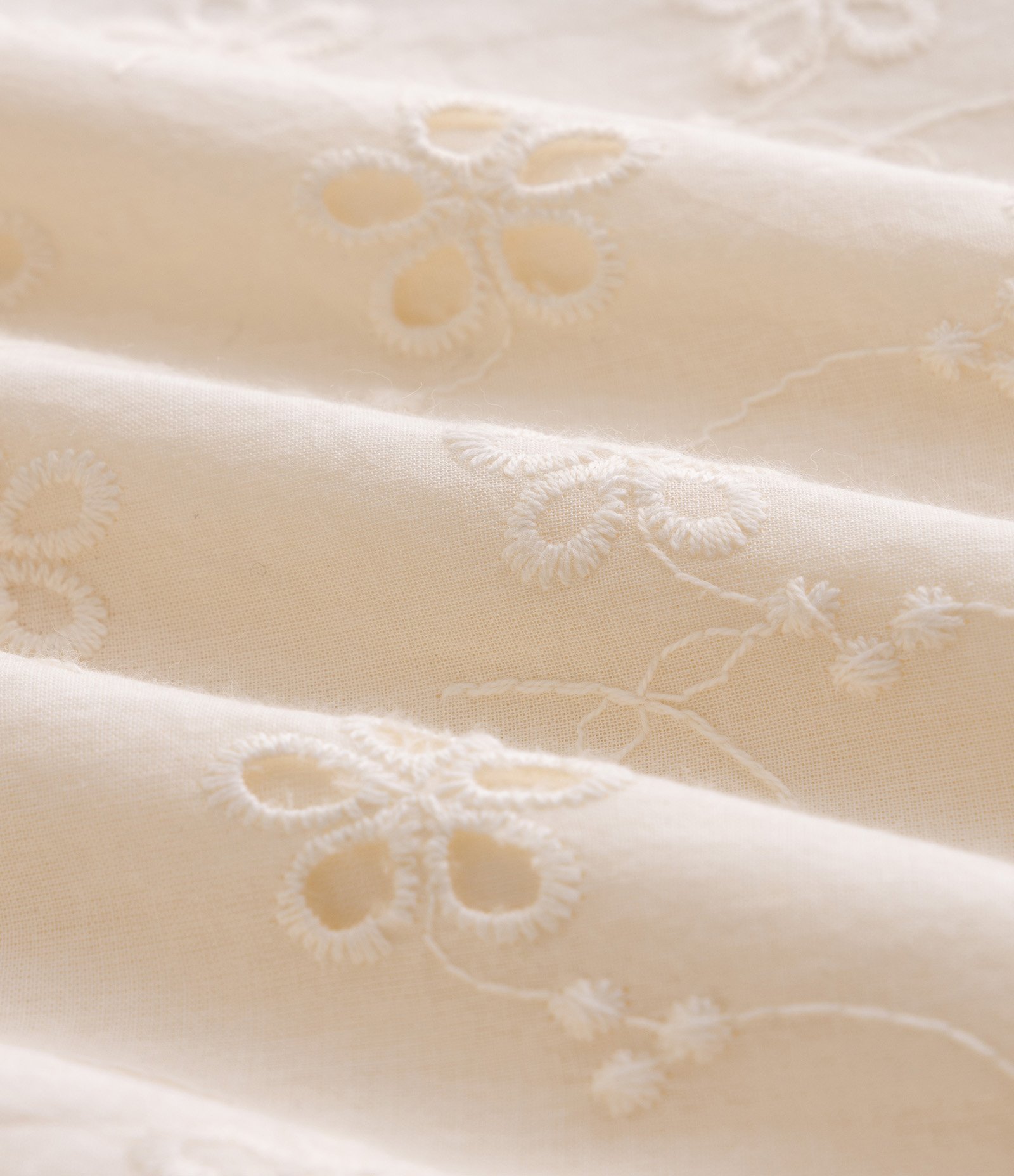 Jaqueta Bomber Infantil em Laise com Bordado Floral – Tam 5 a 14 Anos Off White 4