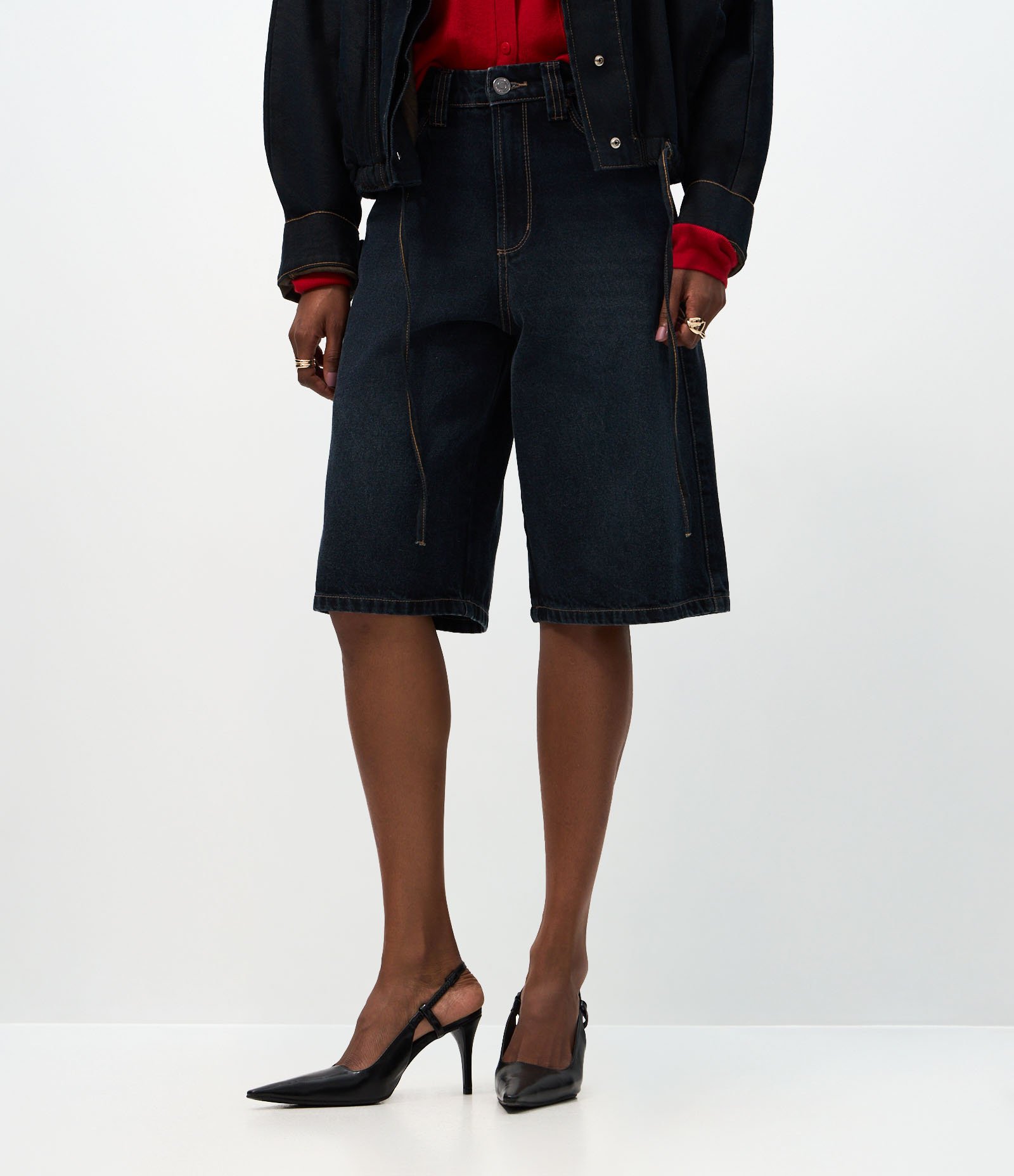 Bermuda Jorts Cintura Alta em Jeans com Bolsos Azul Escuro 3