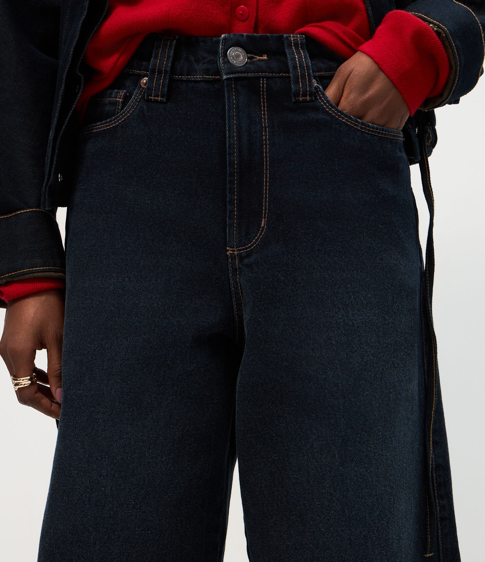 Bermuda Jorts Cintura Alta em Jeans com Bolsos Azul Escuro 4