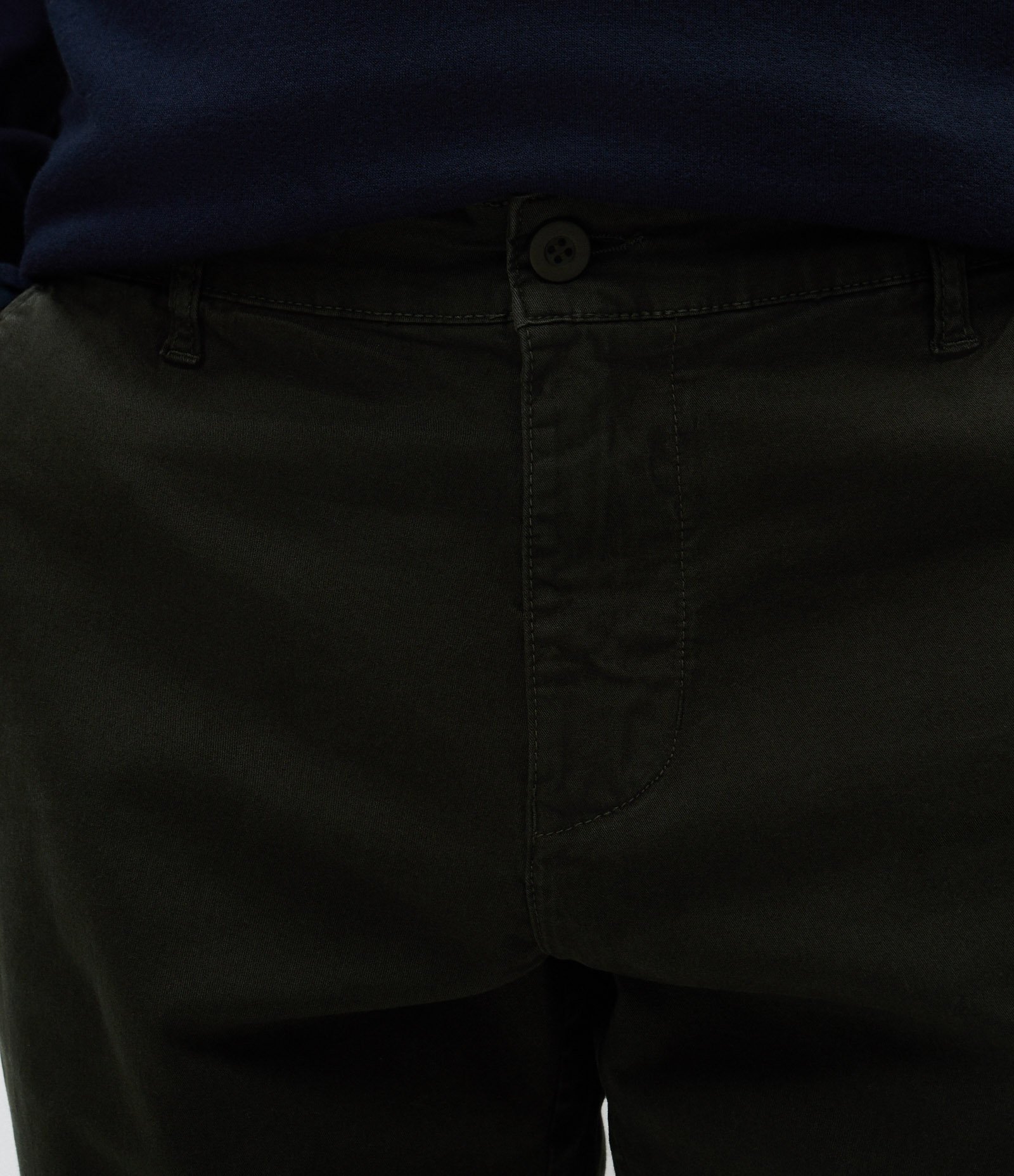 Calça Slim em Sarja e Efeito Lavada Verde 4