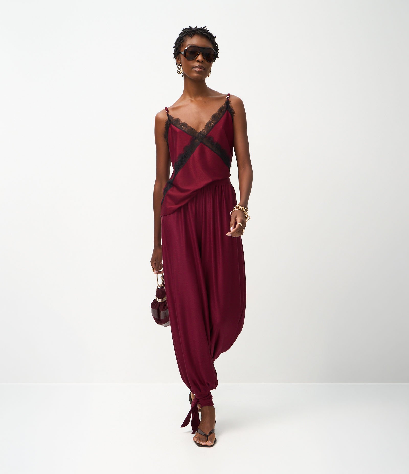 Calça Aladim em Piquet com Amarração no Tornozelo Vinho 1