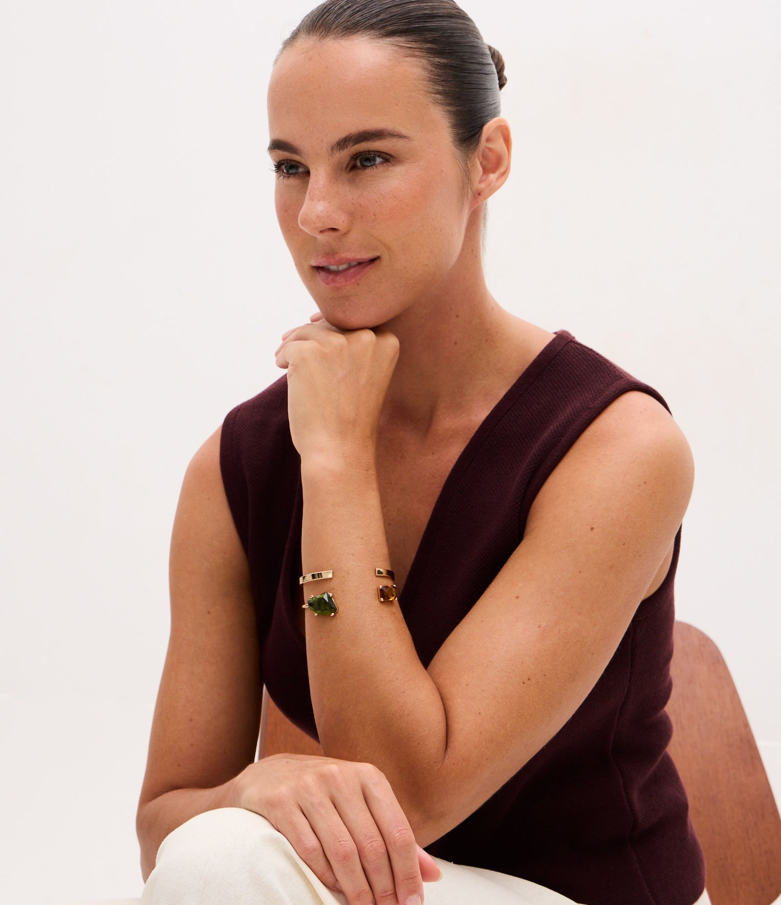 Kit 02 Braceletes Metalizados com Pingente Geométrico Dourado 1