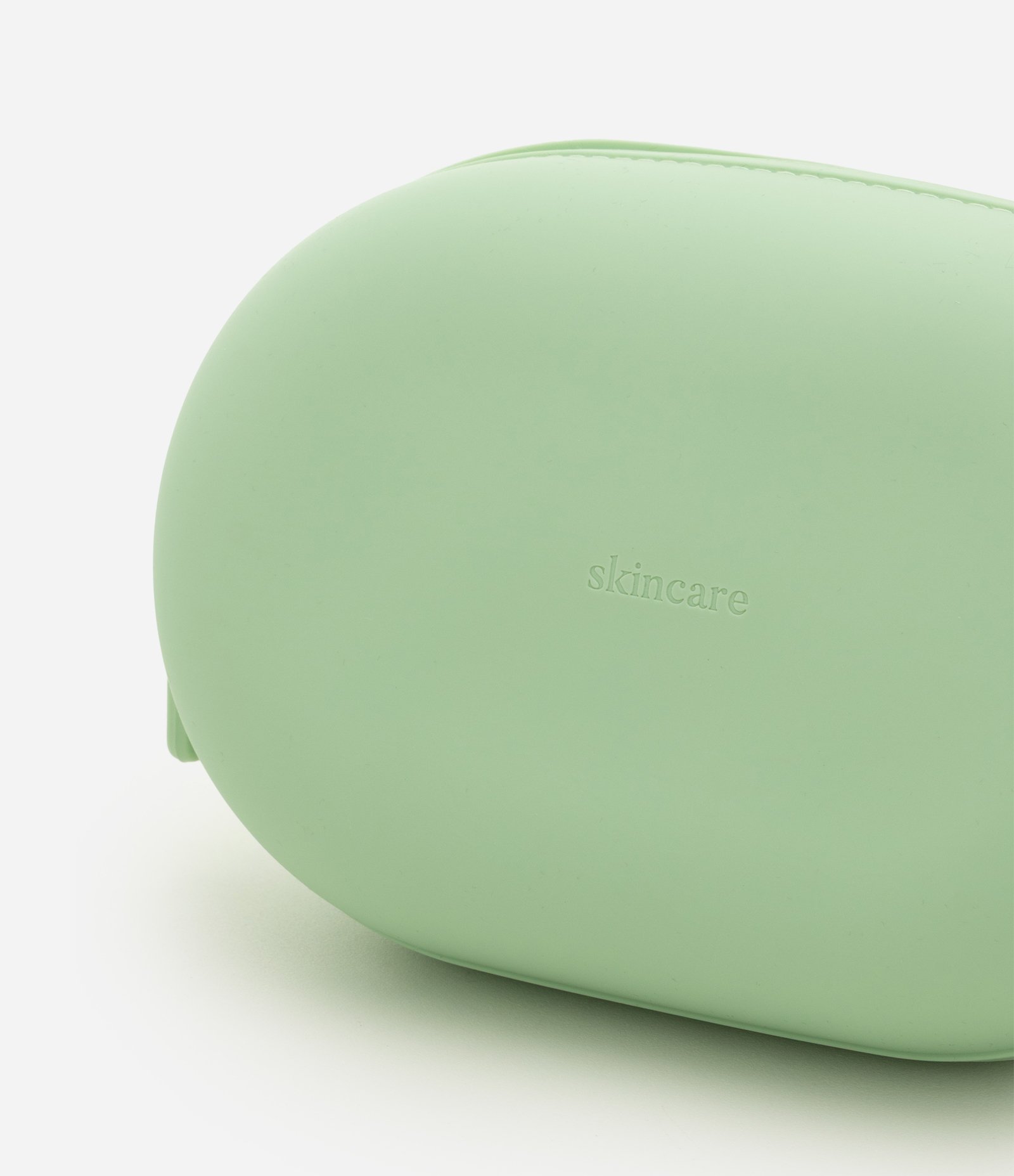Necessaire Média em Silicone com Puxador Alongado Verde 4