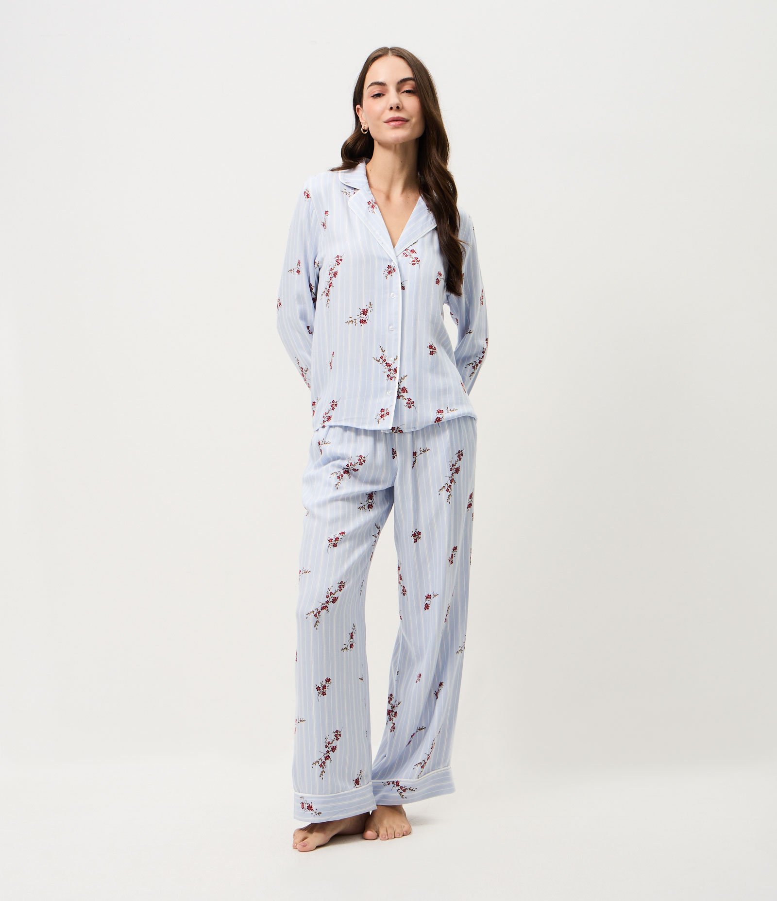 Pijama Longo Americano com Estampa Floral Azul 1