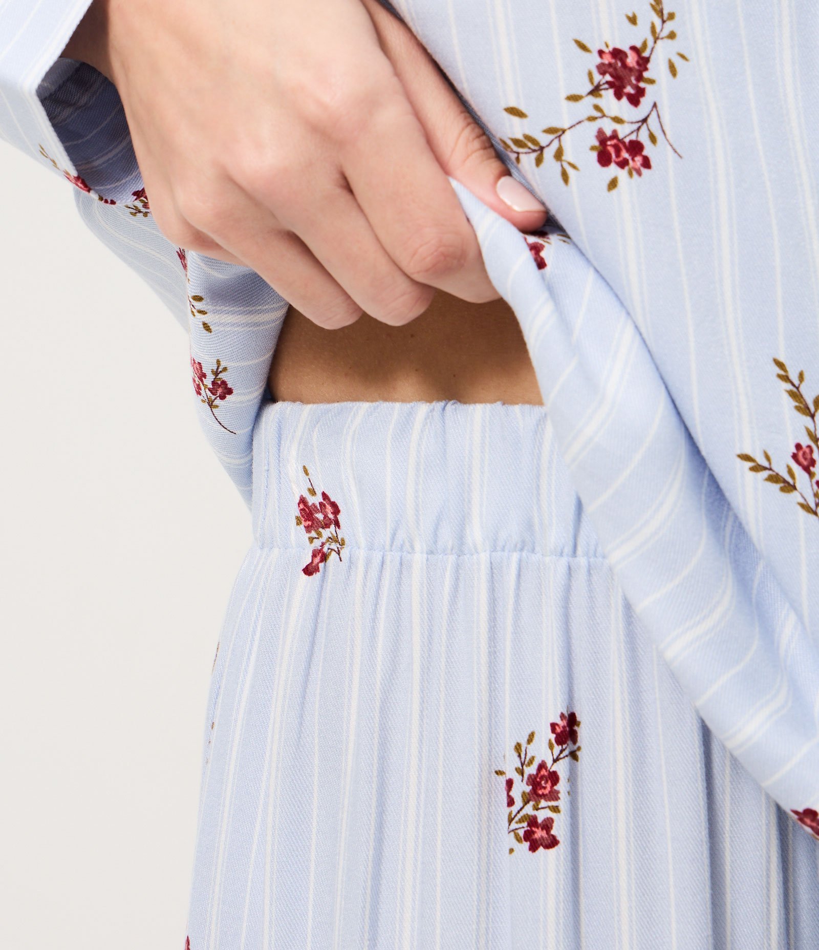 Pijama Longo Americano com Estampa Floral Azul 3