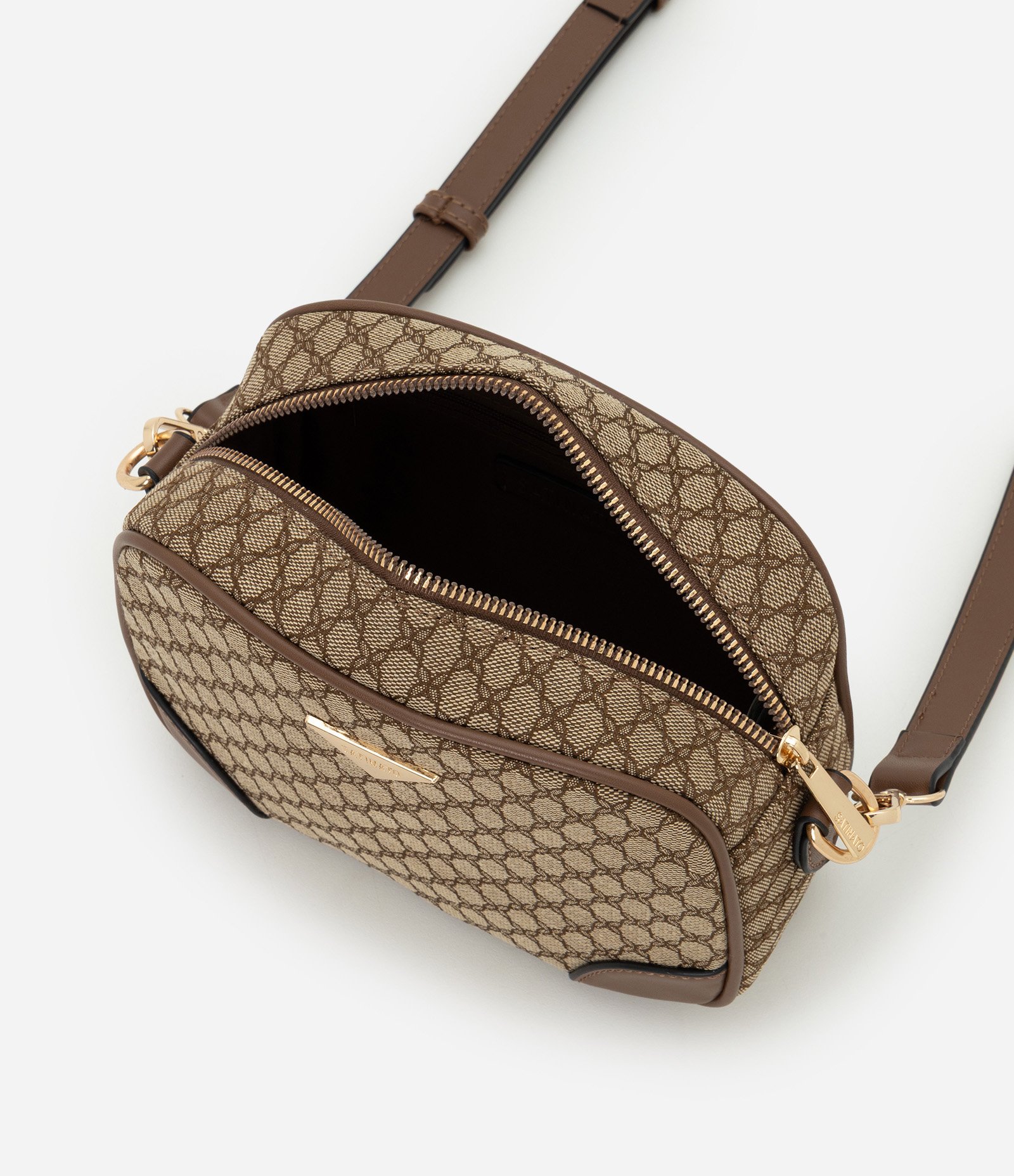 Bolsa Transversal Pequena em PU com Metais Aplicados Marrom 4