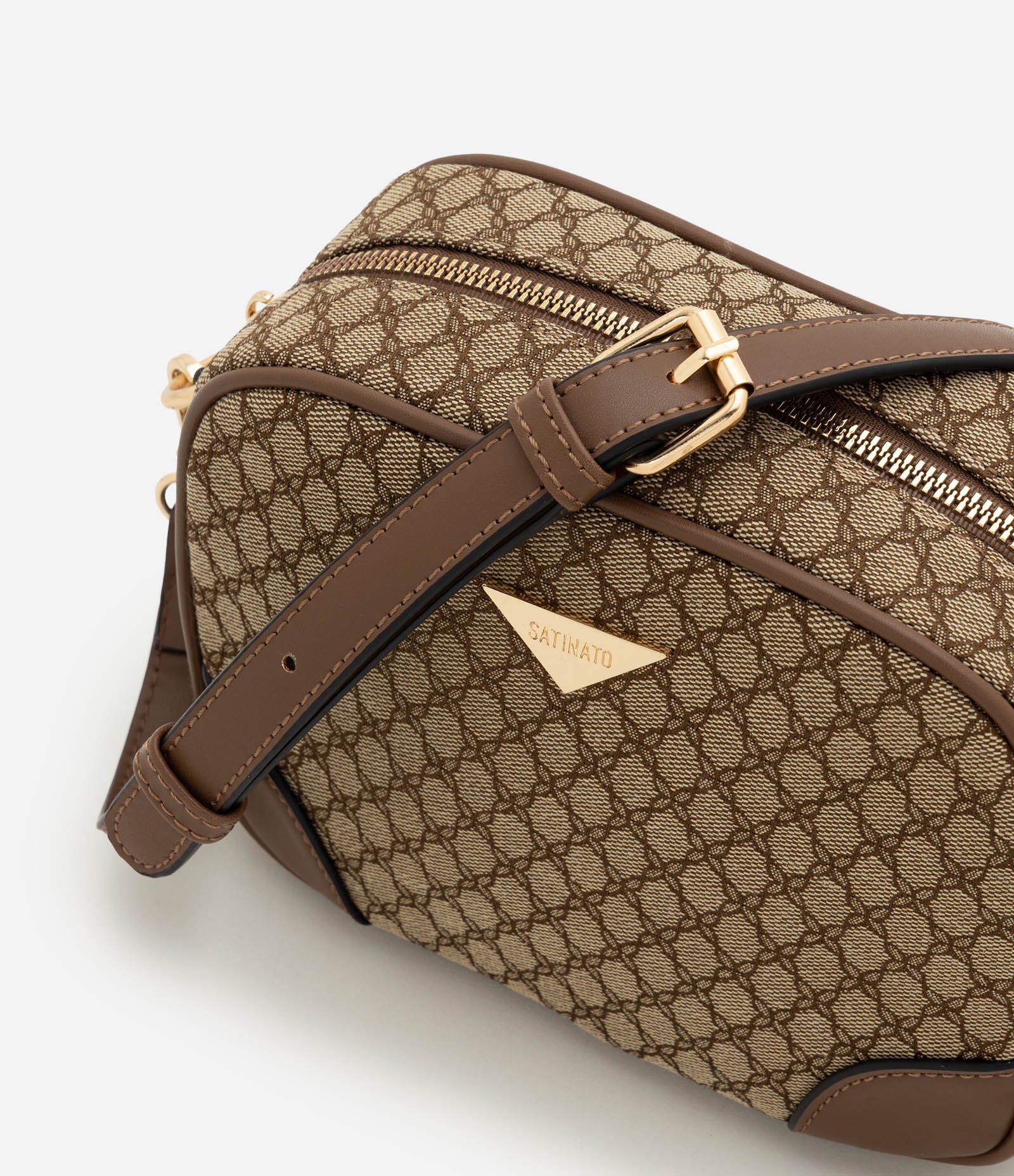 Bolsa Transversal Pequena em PU com Metais Aplicados Marrom 5