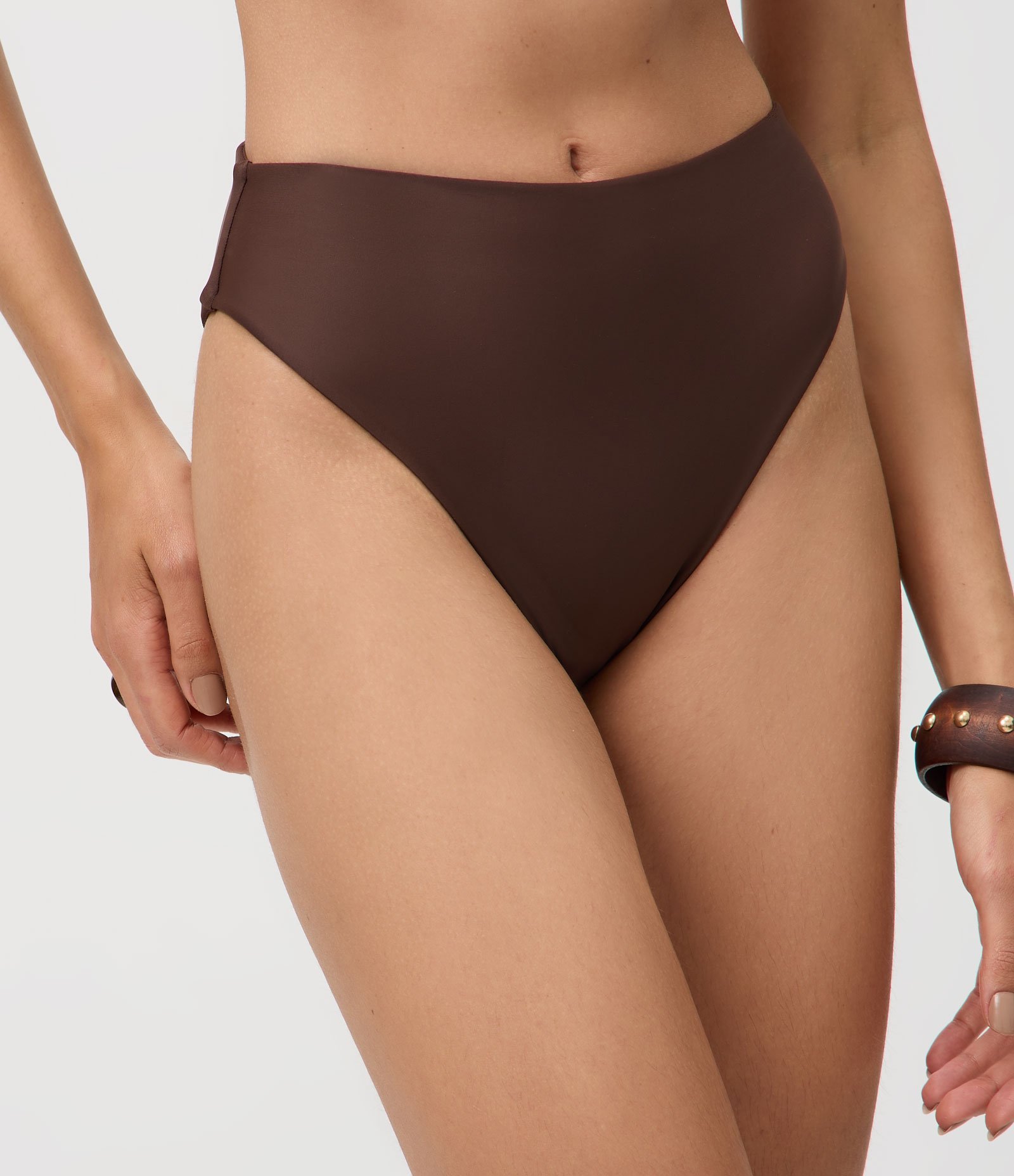 Biquíni Calcinha Hot Pants Asa Delta em Microfibra Marrom 2