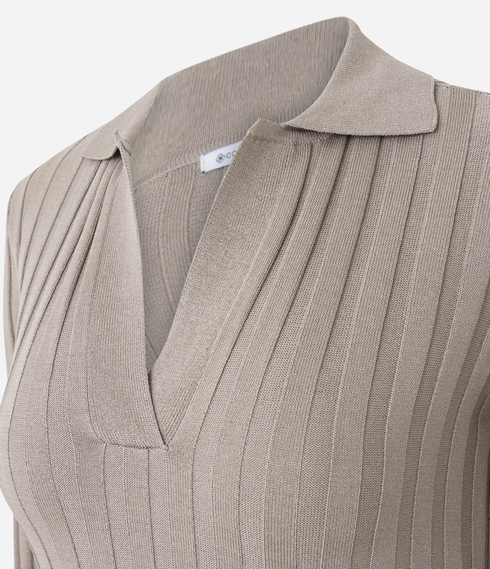 Vestido Midi Ajustado em Tricô com Gola Polo Cinza 2