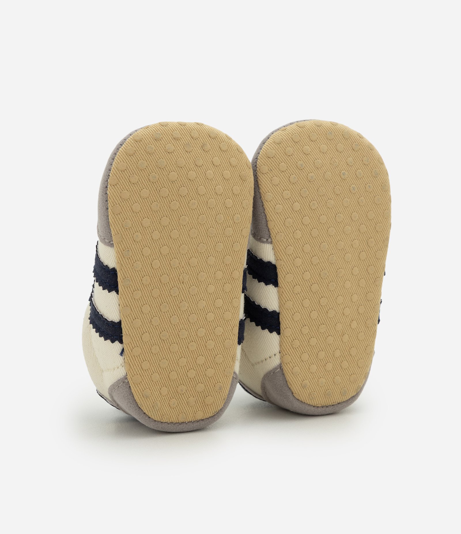 Tênis Infantil com Recortes Esportivos – Tam 13 a 19 Cinza/Off White 4