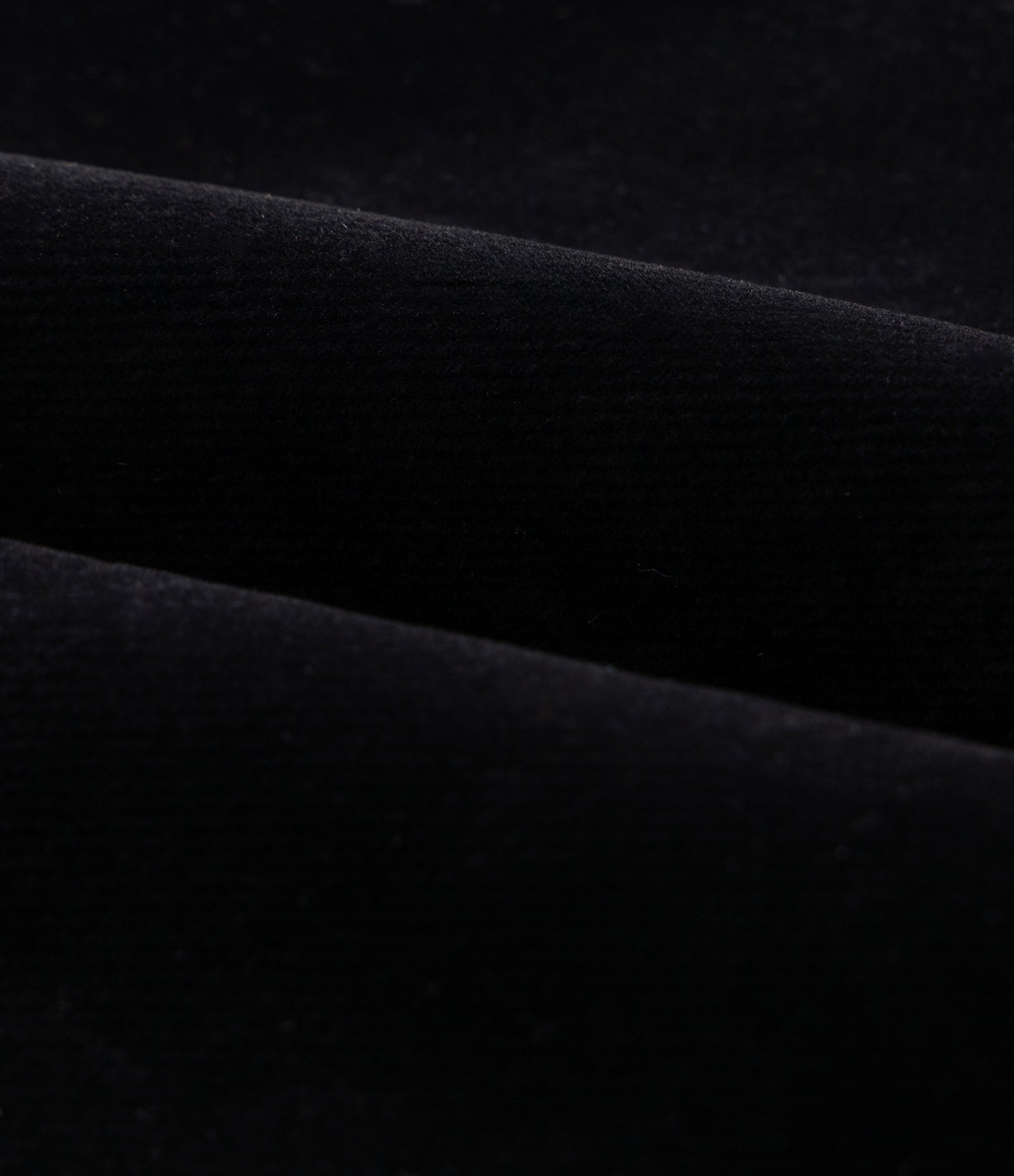 Calça Jeans Reta Toque Aveludado Preto 8