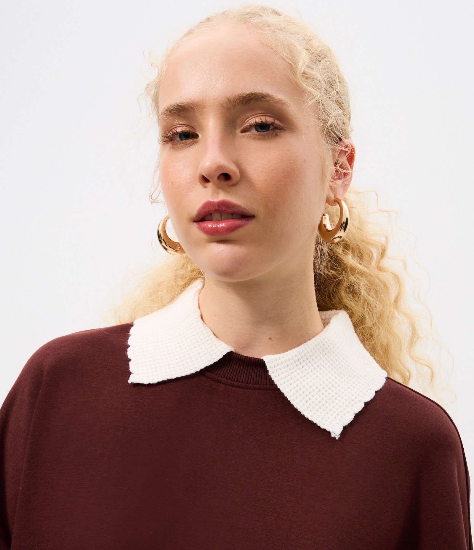 Blusa em Moletom com Felpa e Gola Polo em Tricô Marrom 3