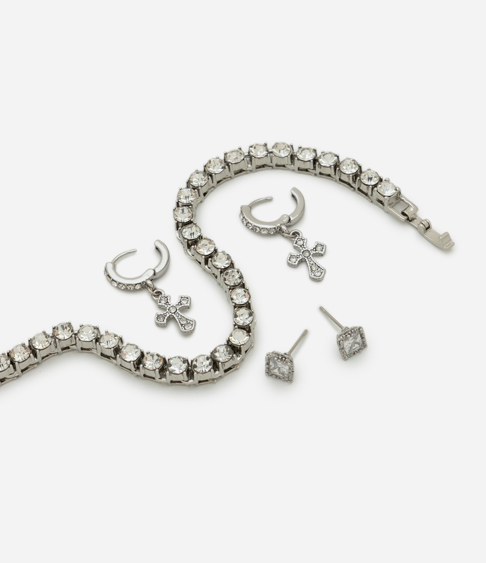 Kit Brinco Metal Cruz e Solitário com Pulseira Cravejada Prata 2