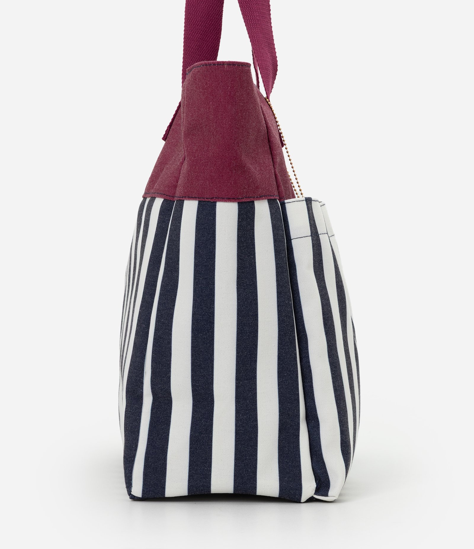 Bolsa em Lona com Bolso Frontal e Estampa Listrada Vinho 2