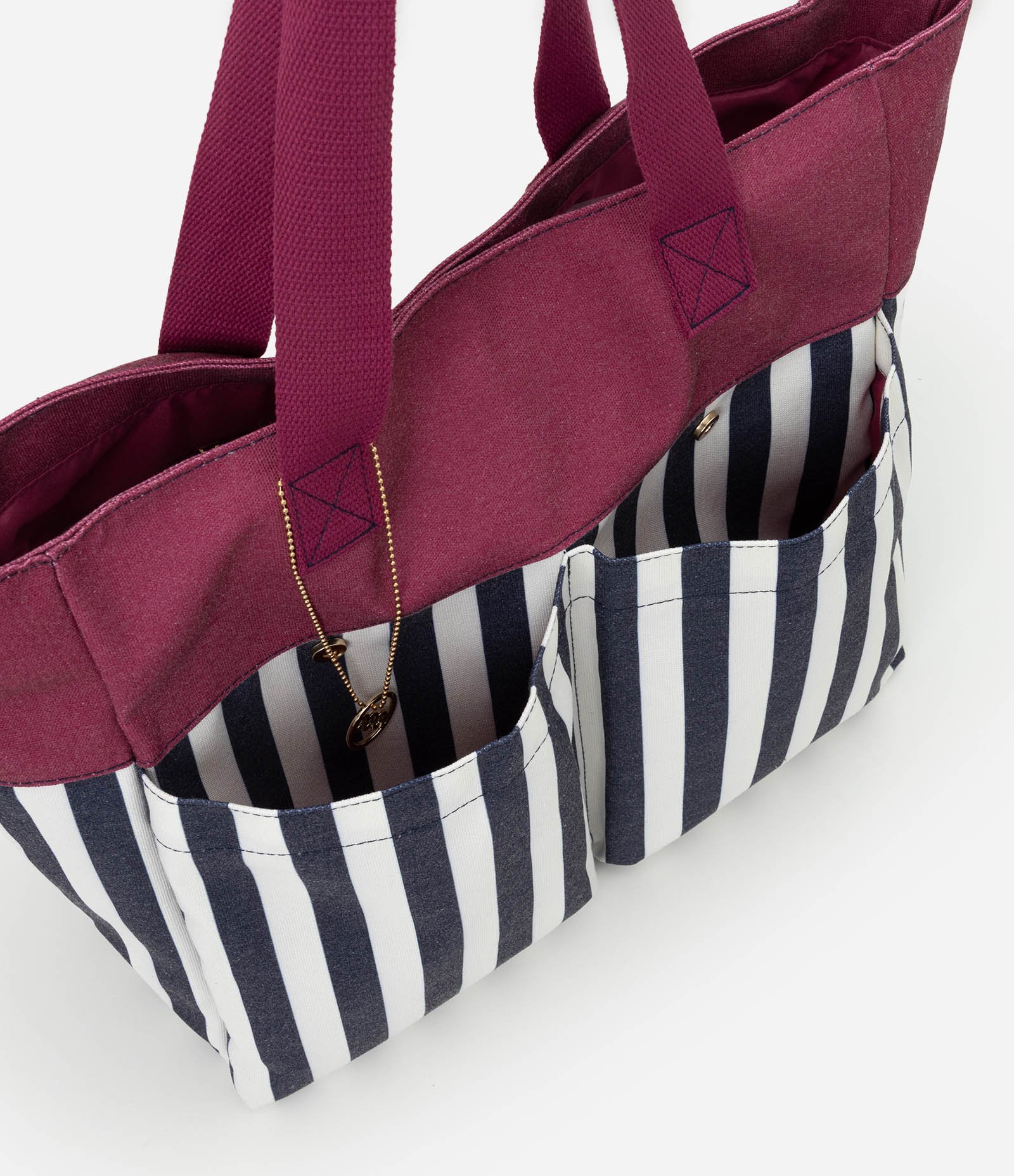 Bolsa em Lona com Bolso Frontal e Estampa Listrada Vinho 5