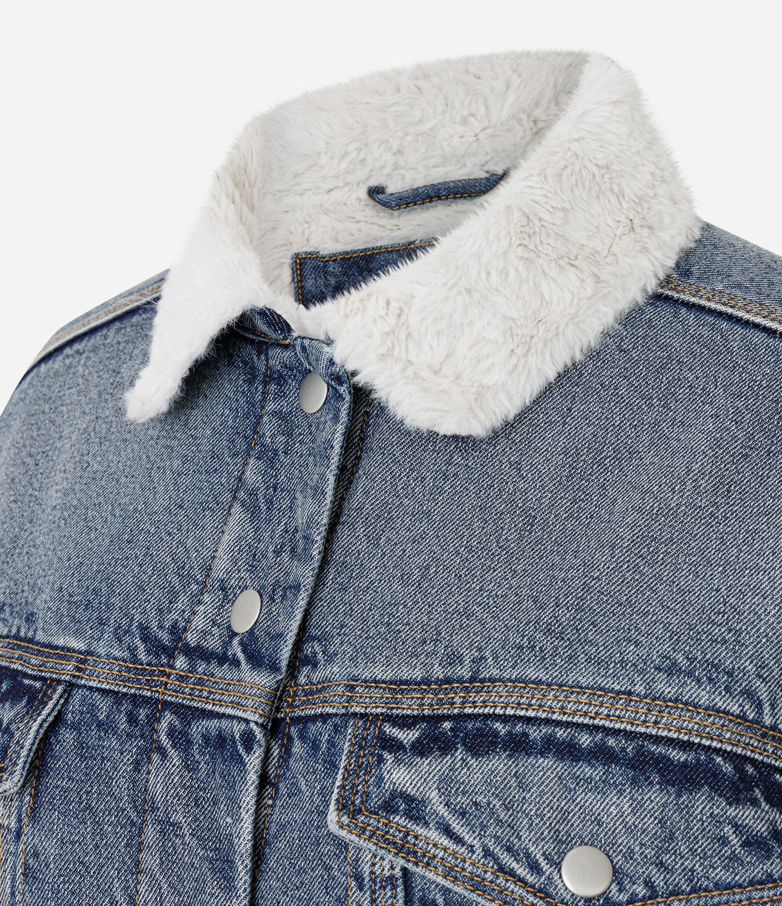 Jaqueta Trucker em Jeans com Gola Sherpa Azul 6