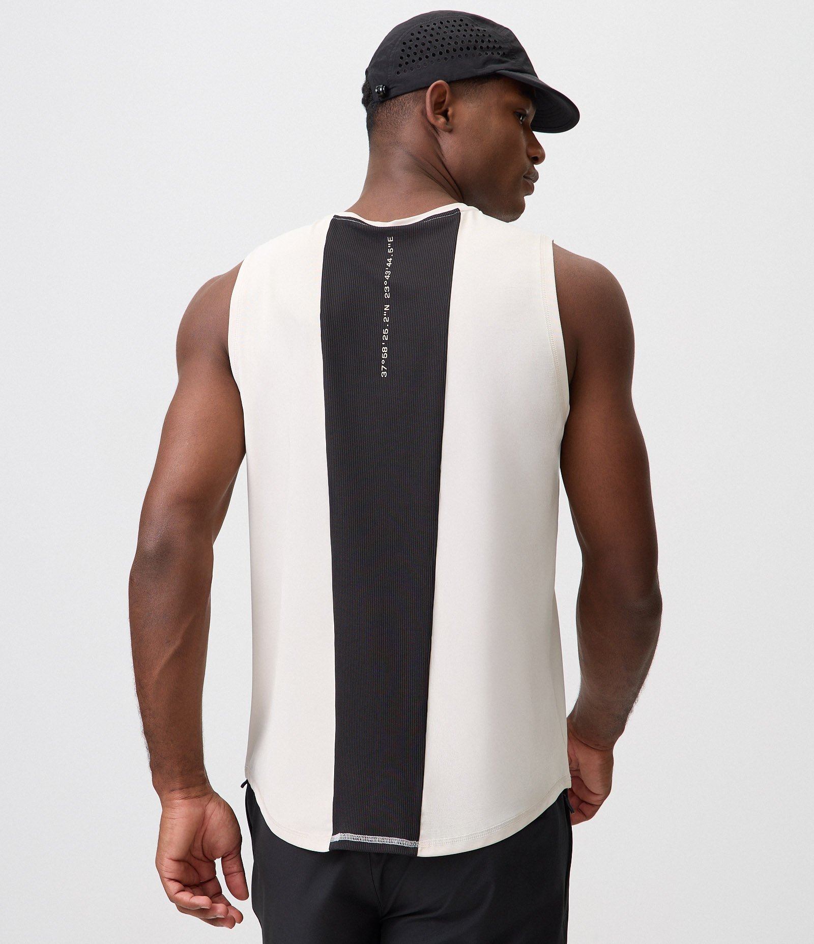 Regata Dry com Recortes Esportivos Off White 3