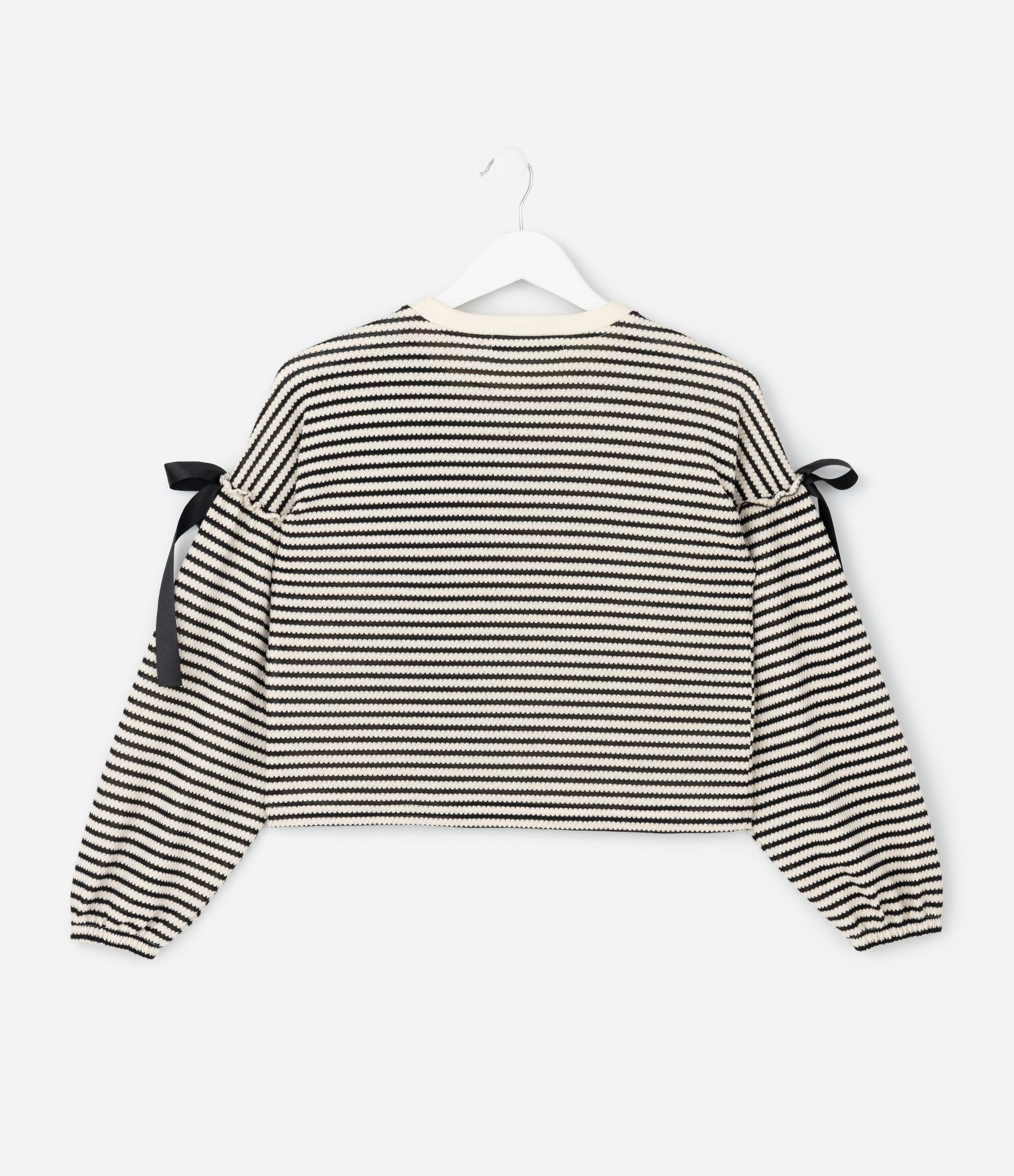 Blusa Infantil Listrada com Laços nos Braços – Tam 7 a 14 Anos Preto/Branco 2