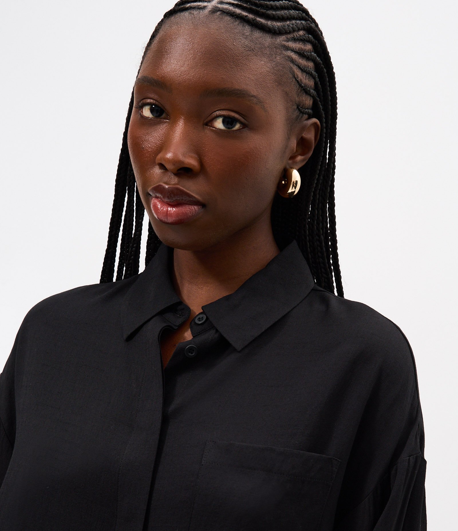 Camisa Manga Longa em Cambraia de Viscose Preto 3