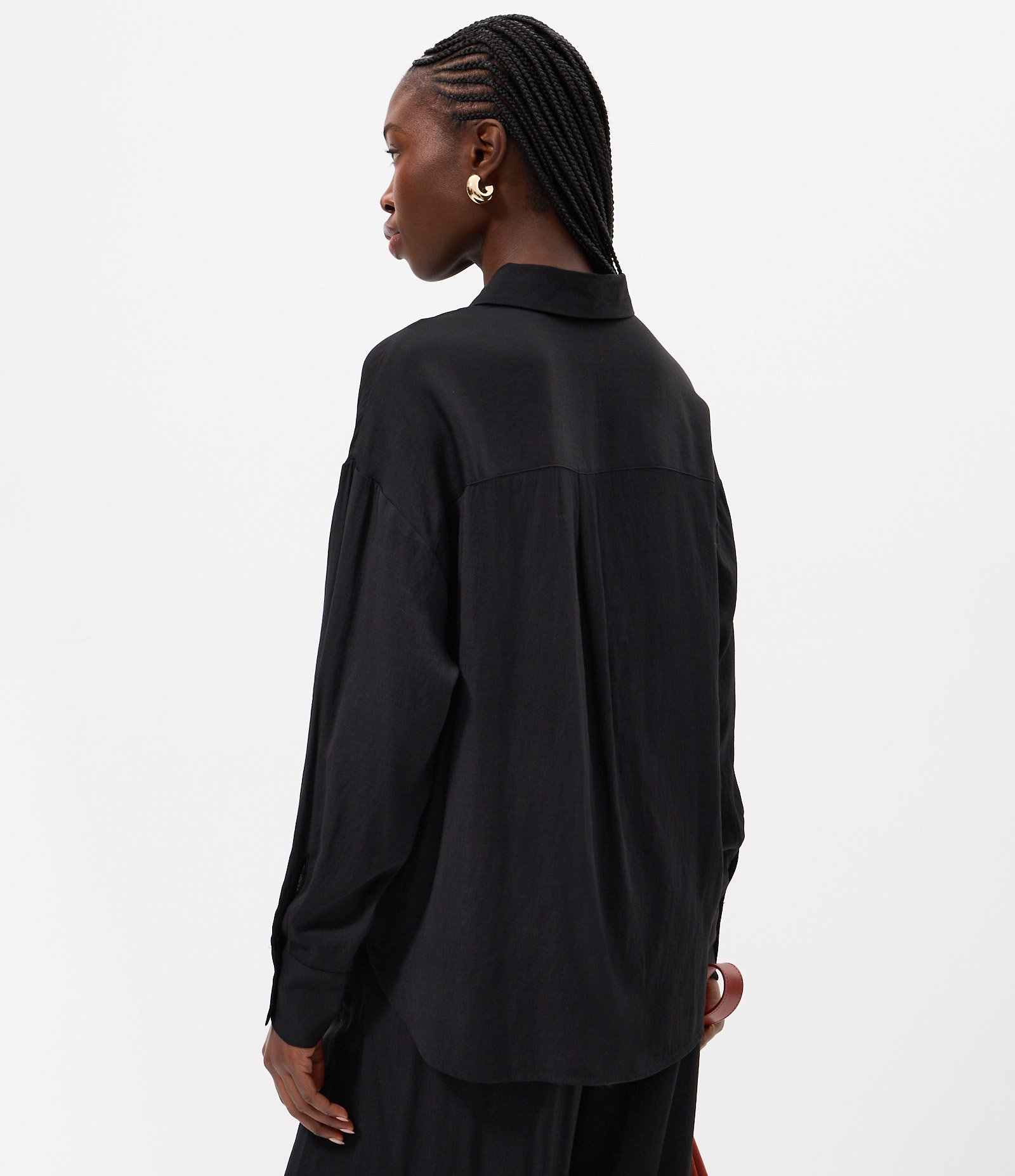 Camisa Manga Longa em Cambraia de Viscose Preto 4