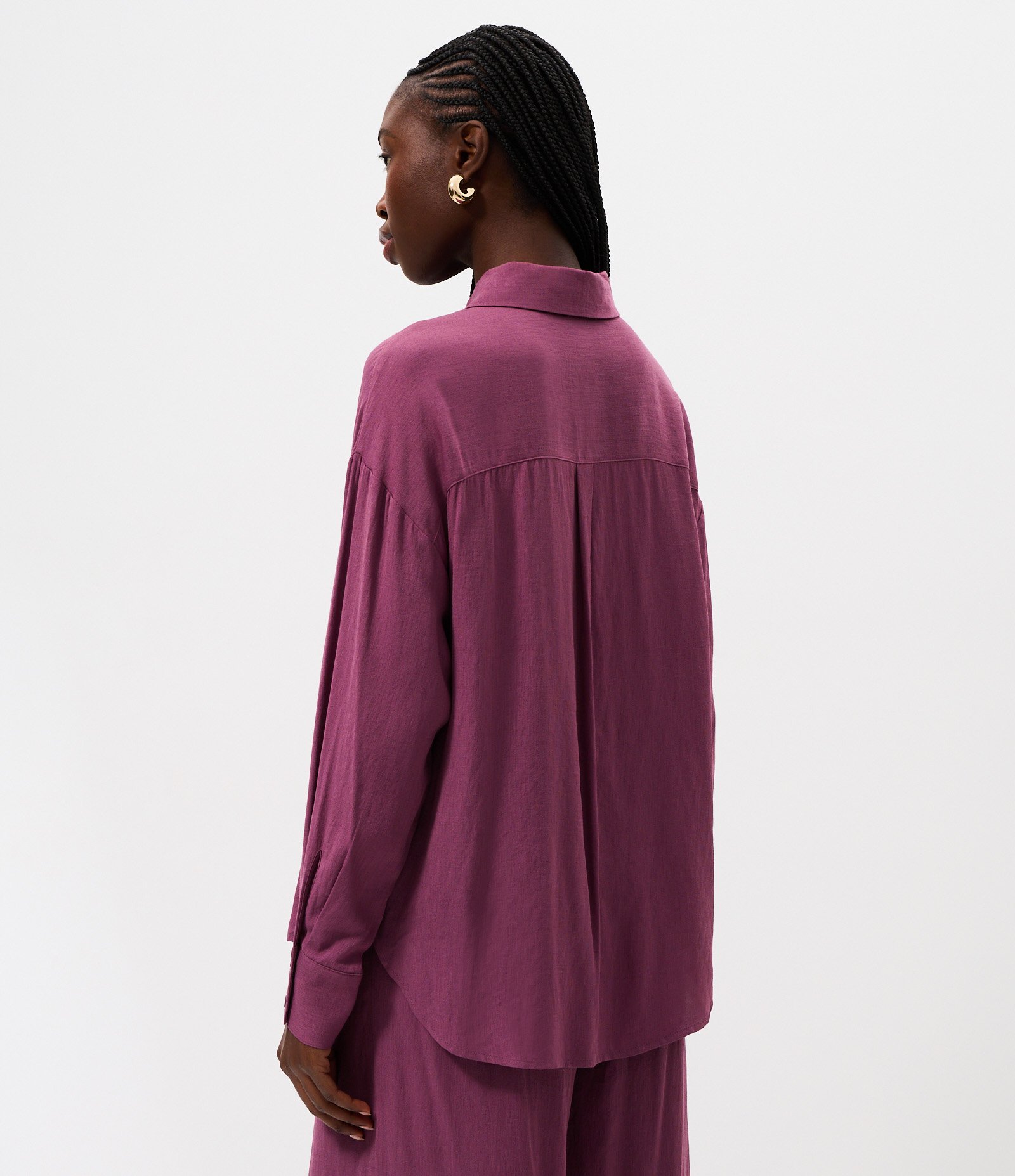 Camisa Manga Longa em Cambraia de Viscose Lilás 4