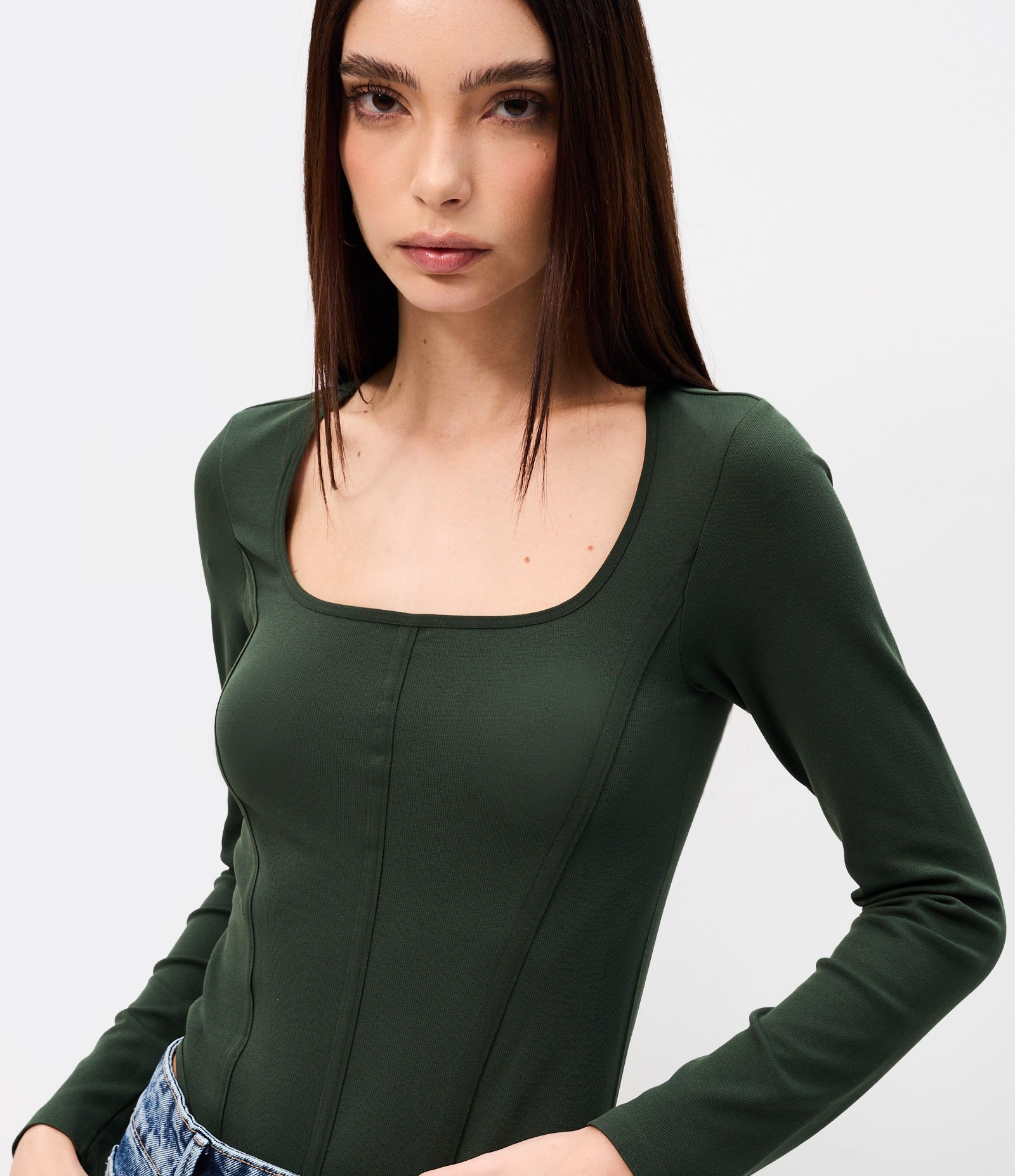 Body em Poliamida Seamless e Decote Quadrado Verde Escuro 3