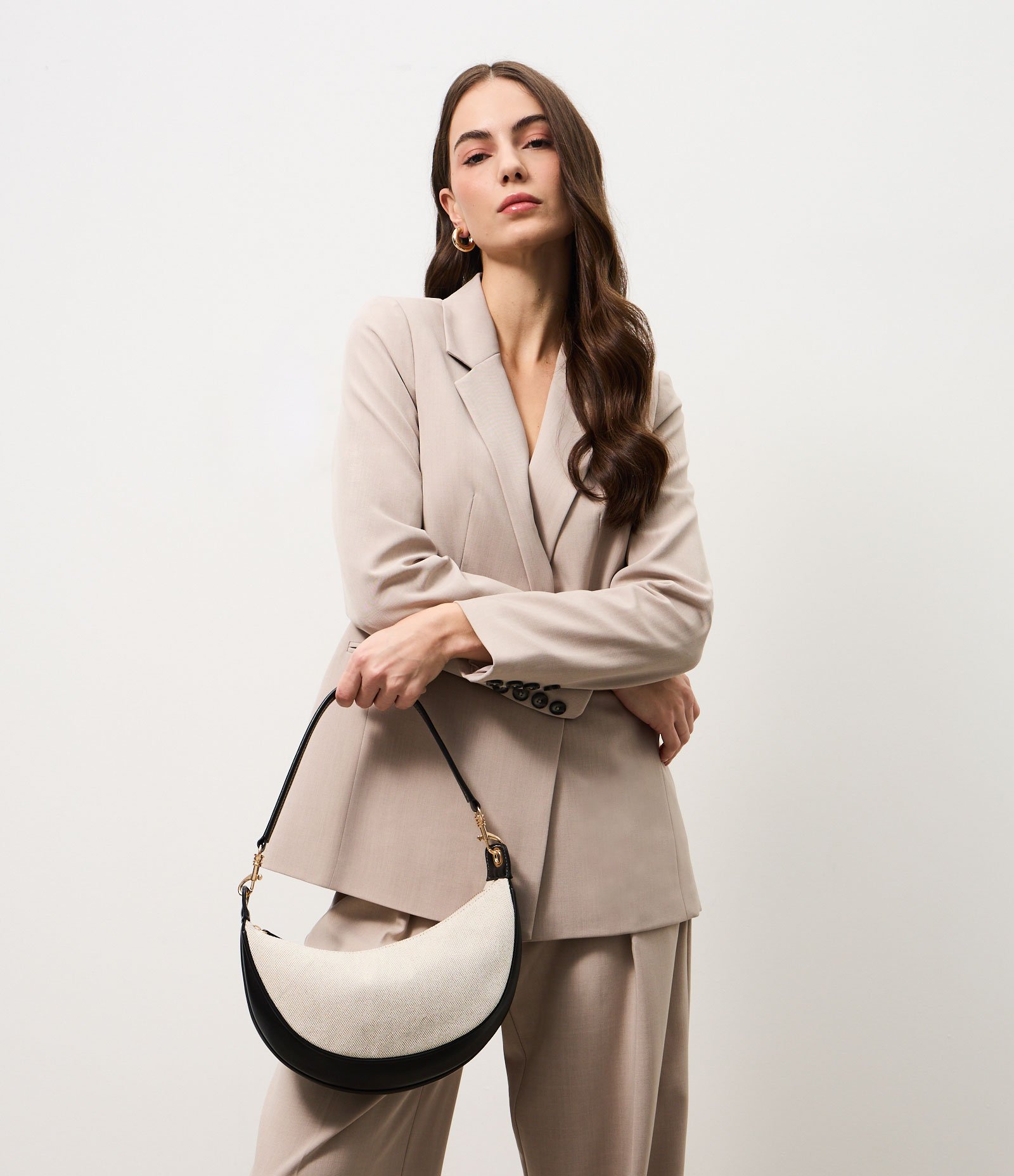 Bolsa Shoulder Média com Alça Longa Removível Bege 9